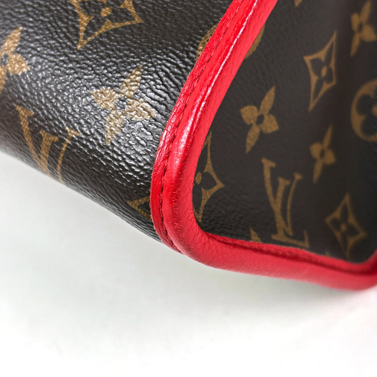Louis Vuitton Monogram Red Color Rouge Monogram Handbag (Pre-Owned)