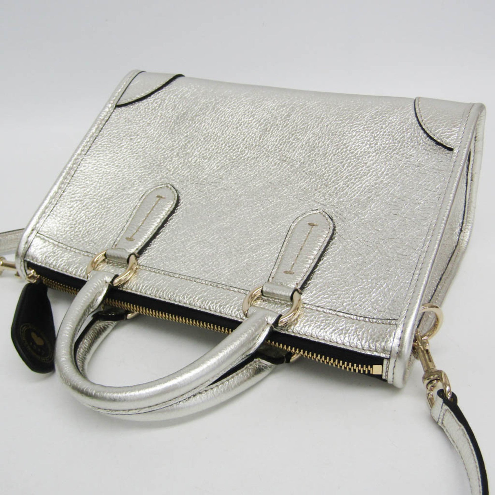 Salvatore Ferragamo Gancini Silver Leather Handbag Shoulder Bag (Pre-Owned)