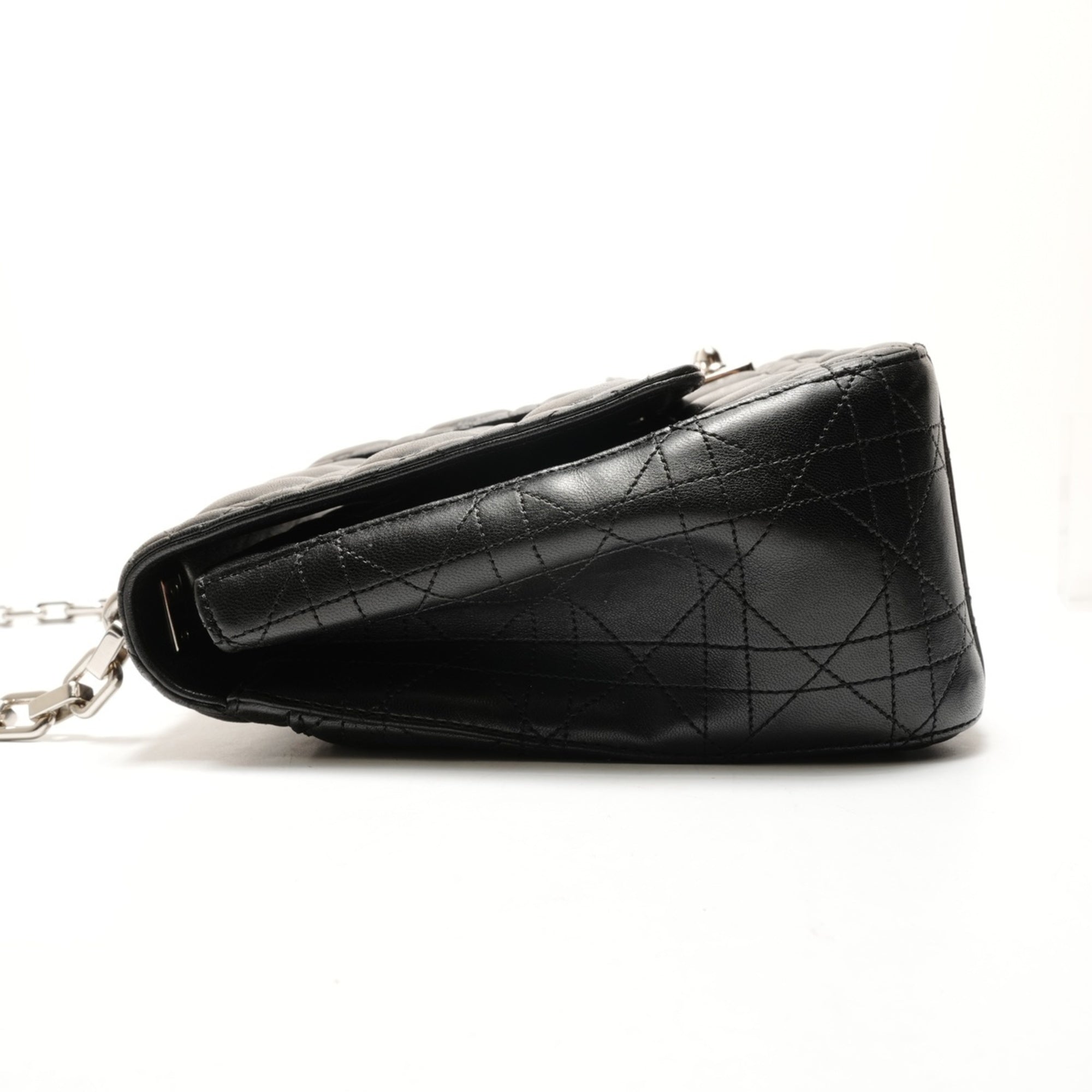 Christian Dior Black Shoulder Bag (Pre-Owned)