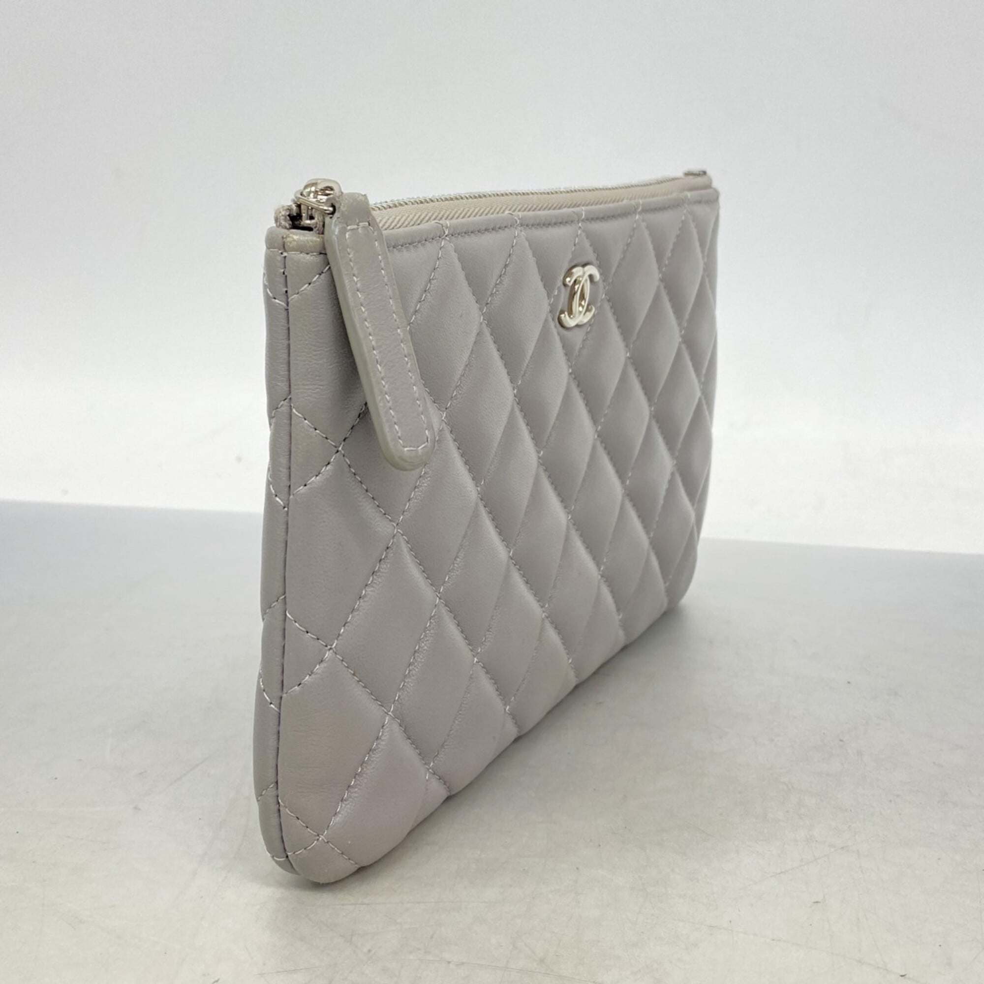 Chanel Gray Leather Long Wallet (Bi-Fold) (Pre-Owned)