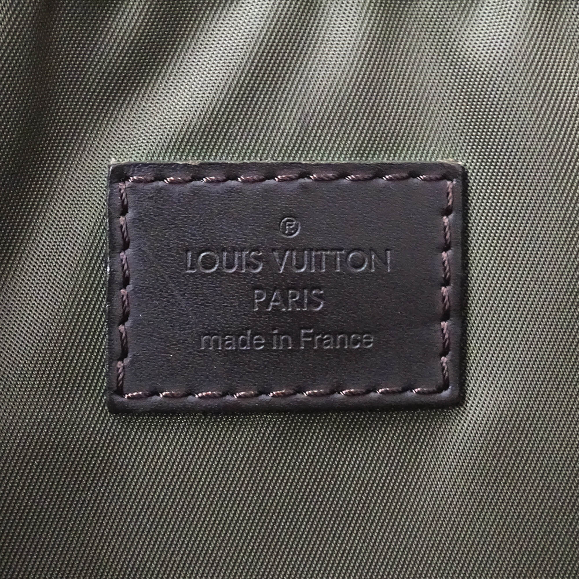 Louis Vuitton Noir Damier Geant Canvas Shoulder Bag (Pre-Owned)