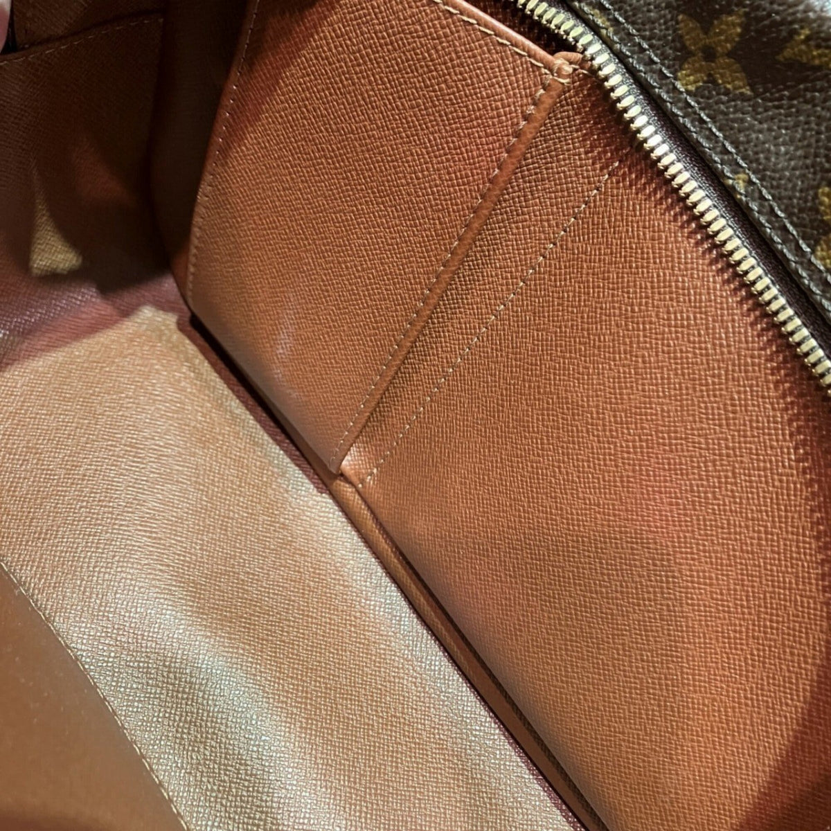 Louis Vuitton Monogram Brown Monogram Shoulder Bag (Pre-Owned)