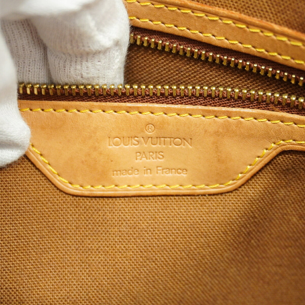 Louis Vuitton Ebene Shoulder Bag (Pre-Owned)