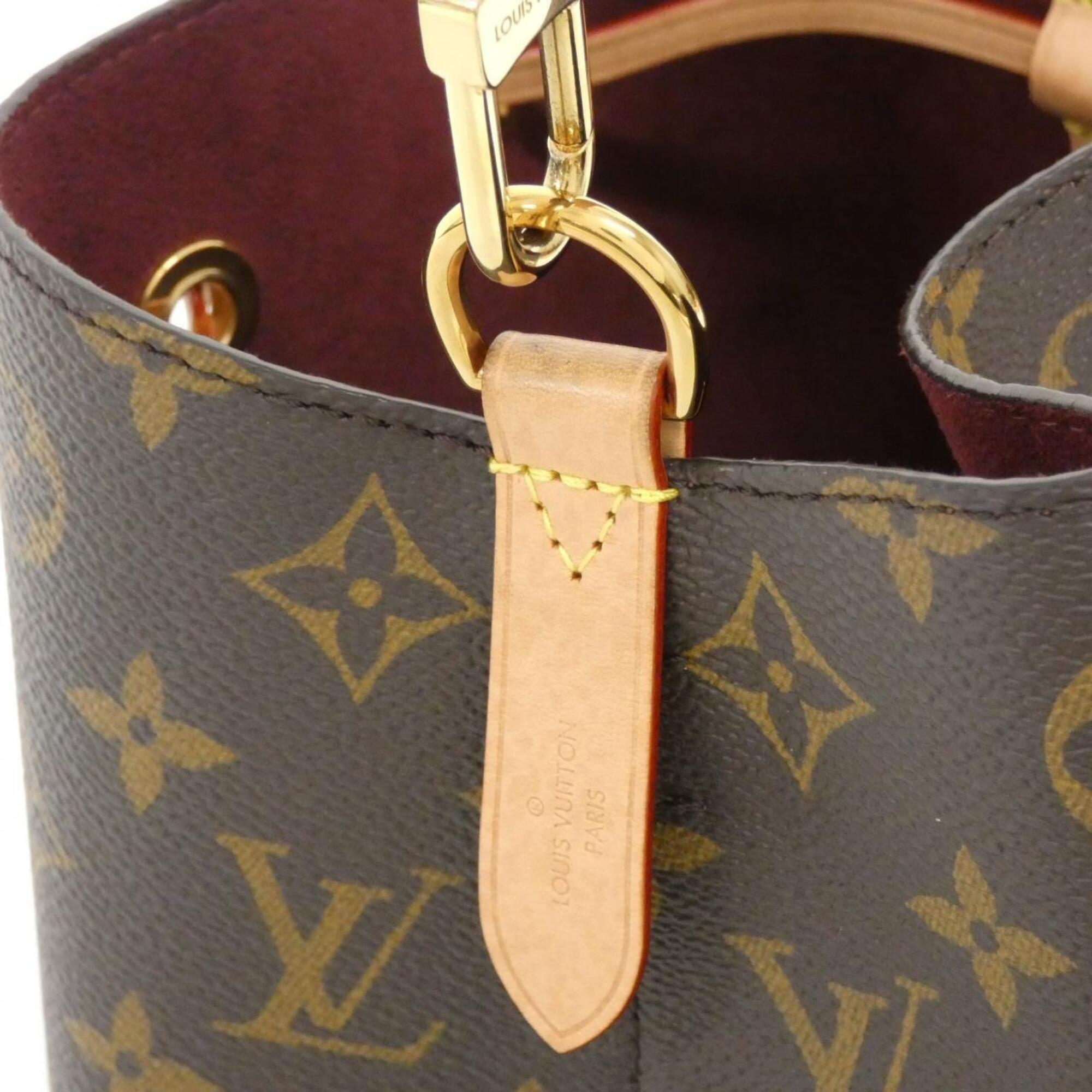 Louis Vuitton Brown Coated Canvas Shoulder Bag (Pre-Owned)