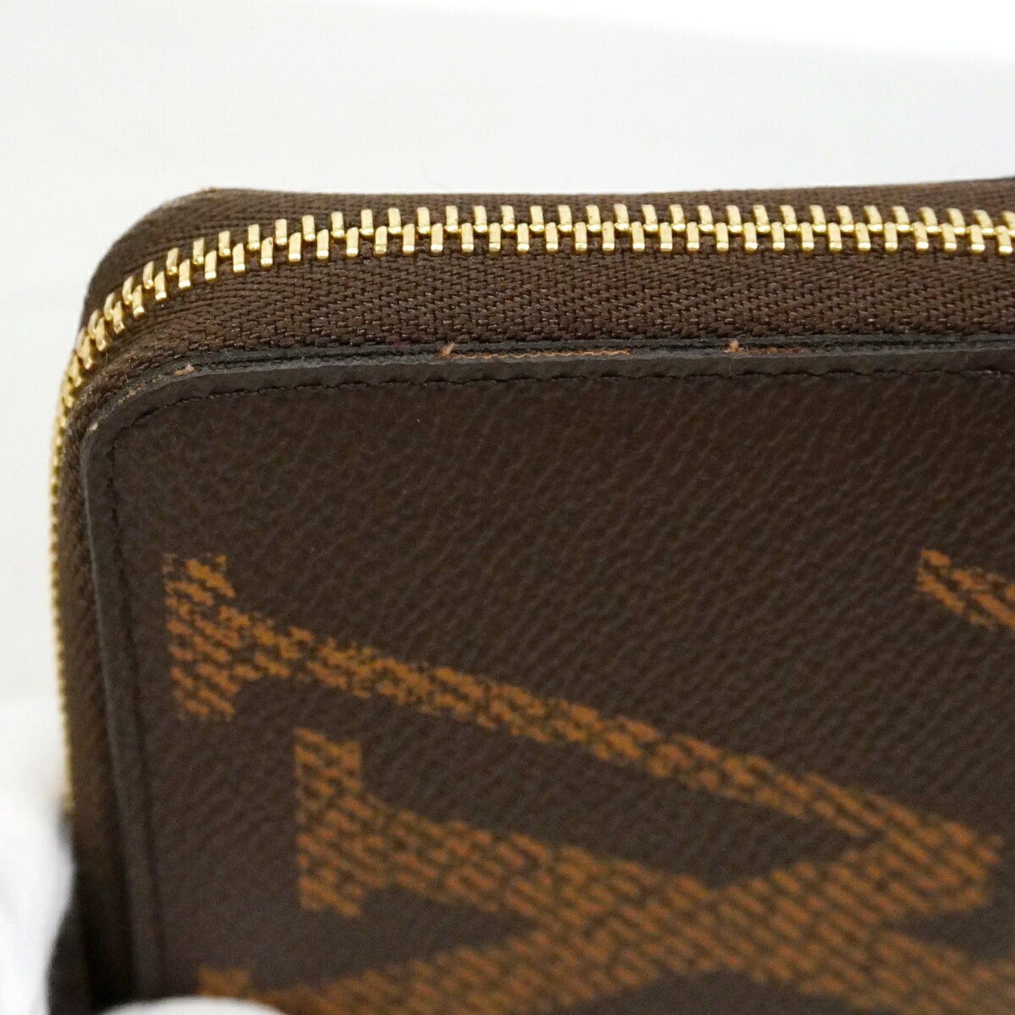 Louis Vuitton Brown Coin Purse/Coin Case (Pre-Owned)