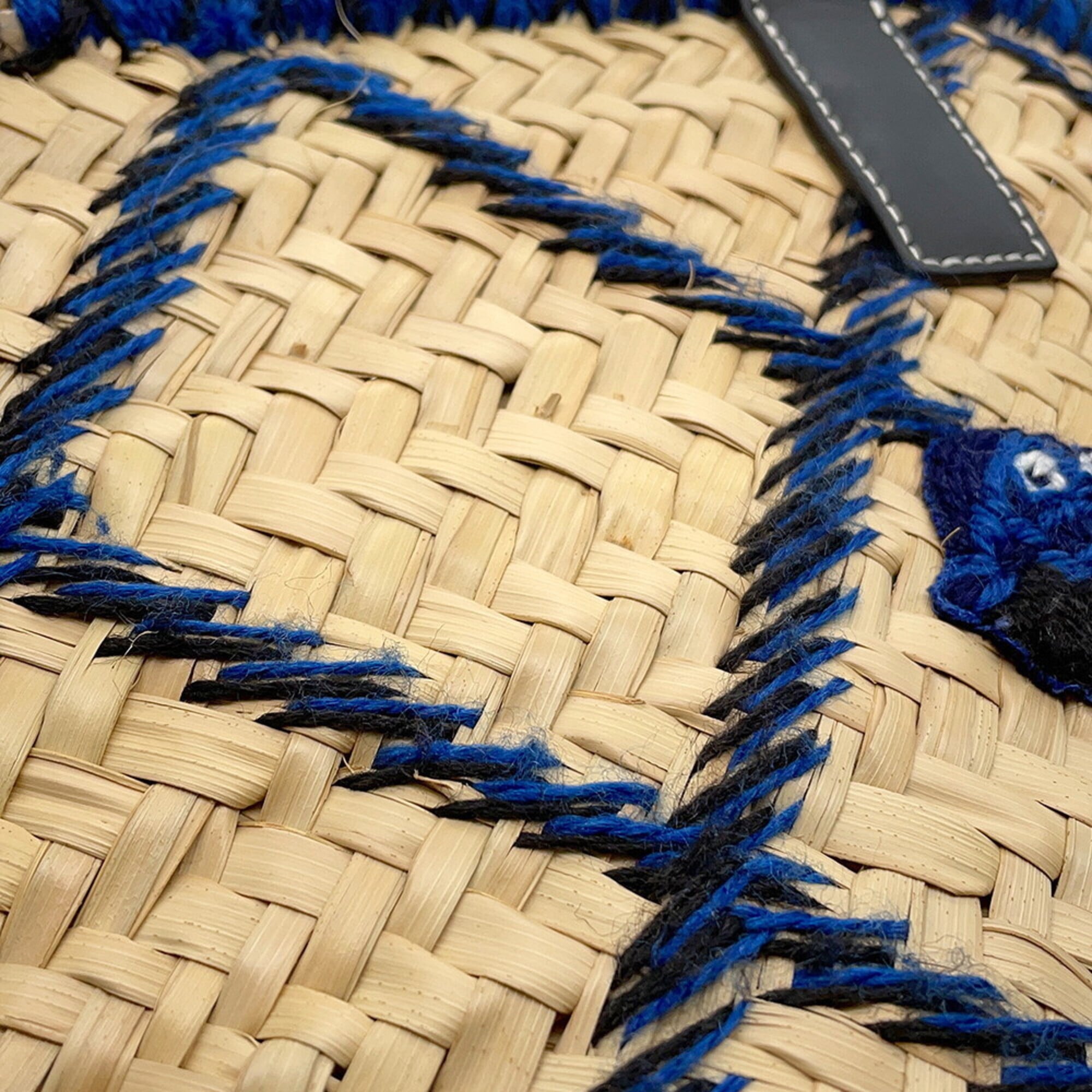 Loewe Beige Blue Navy Raffia Leather Basket Handbag (Pre-Owned)