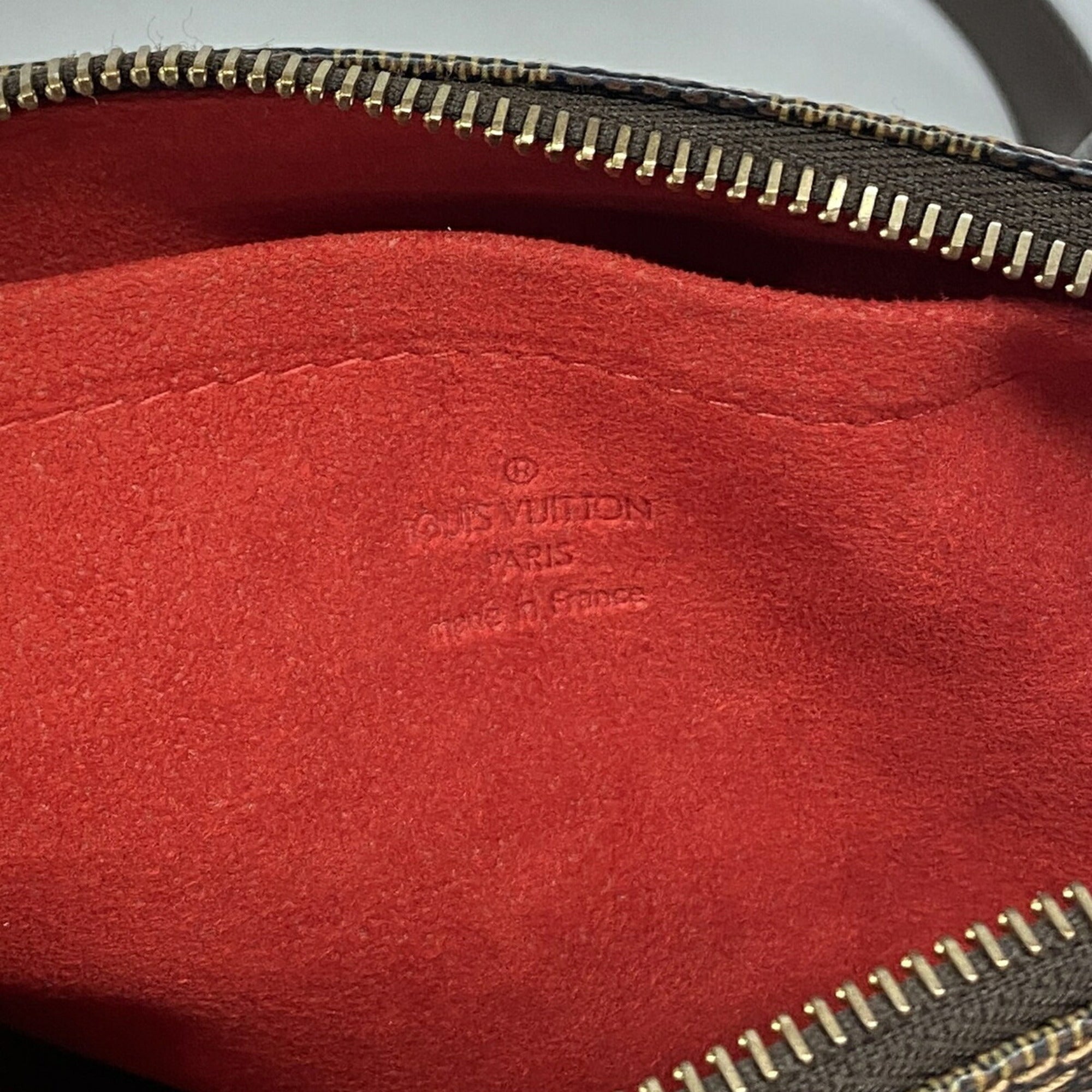 Louis Vuitton Ebene Shoulder Bag (Pre-Owned)