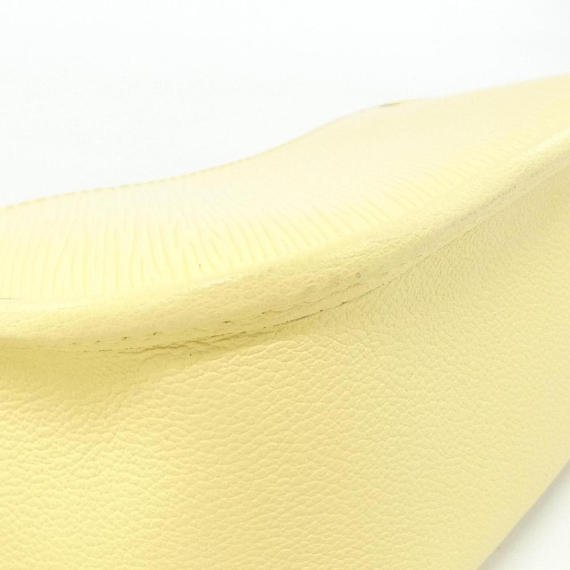 Louis Vuitton Jaune Yellow Leather Shoulder Bag (Pre-Owned)