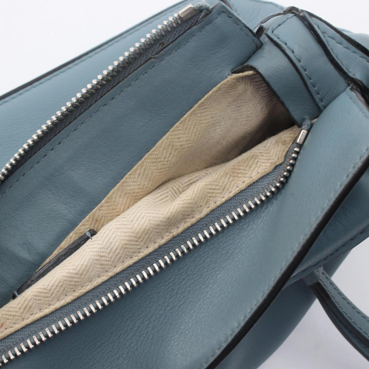Loewe Blue Leather Handbag Shoulder Bag (Pre-Owned)