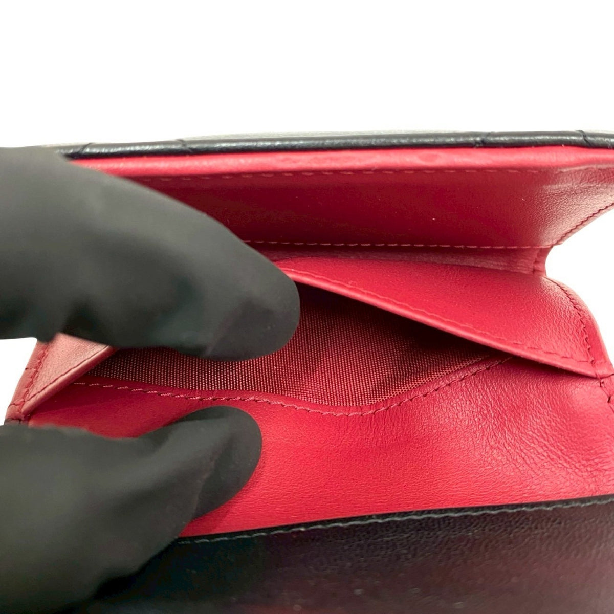 Chanel Black Leather Wallet (Tri-Fold) (Pre-Owned)