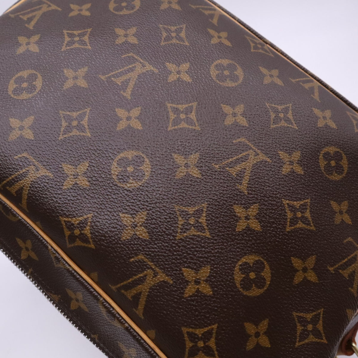 Louis Vuitton Monogram Beige Brown Coated Canvas Leather Shoulder Bag (Pre-Owned)
