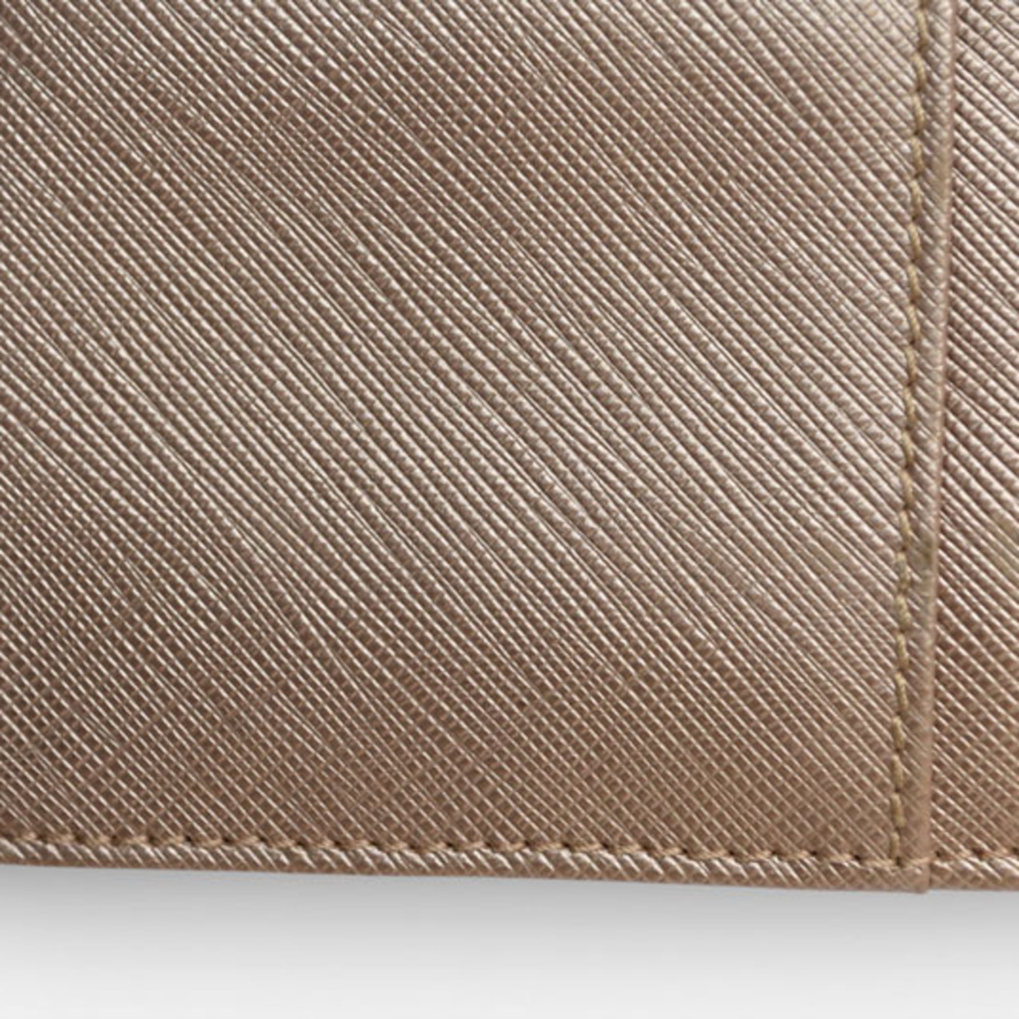 Salvatore Ferragamo Gancini Metallic Beige Leather Long Wallet (Bi-Fold) (Pre-Owned)