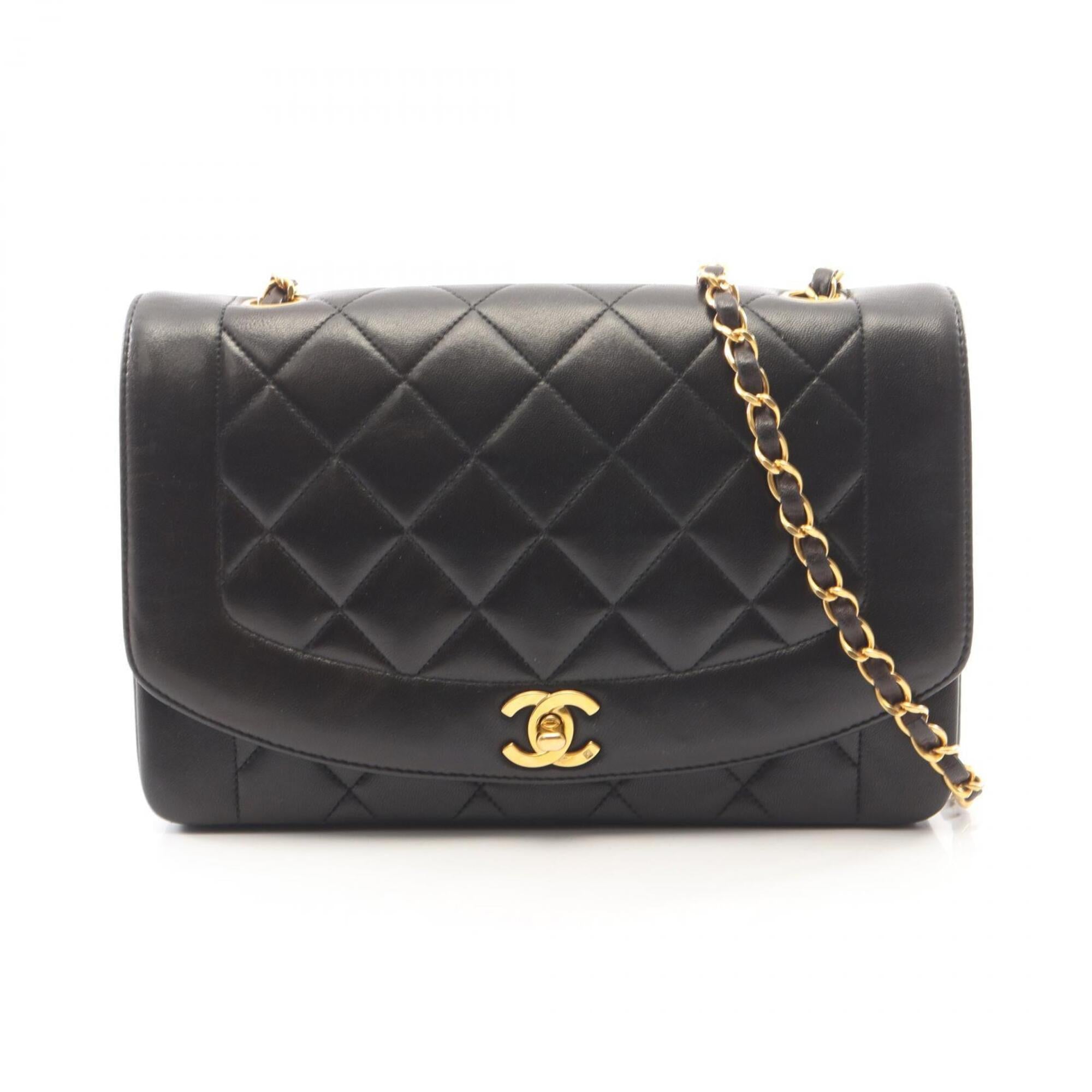 Chanel Black Leather Handbag Shoulder Bag (Pre-Owned)