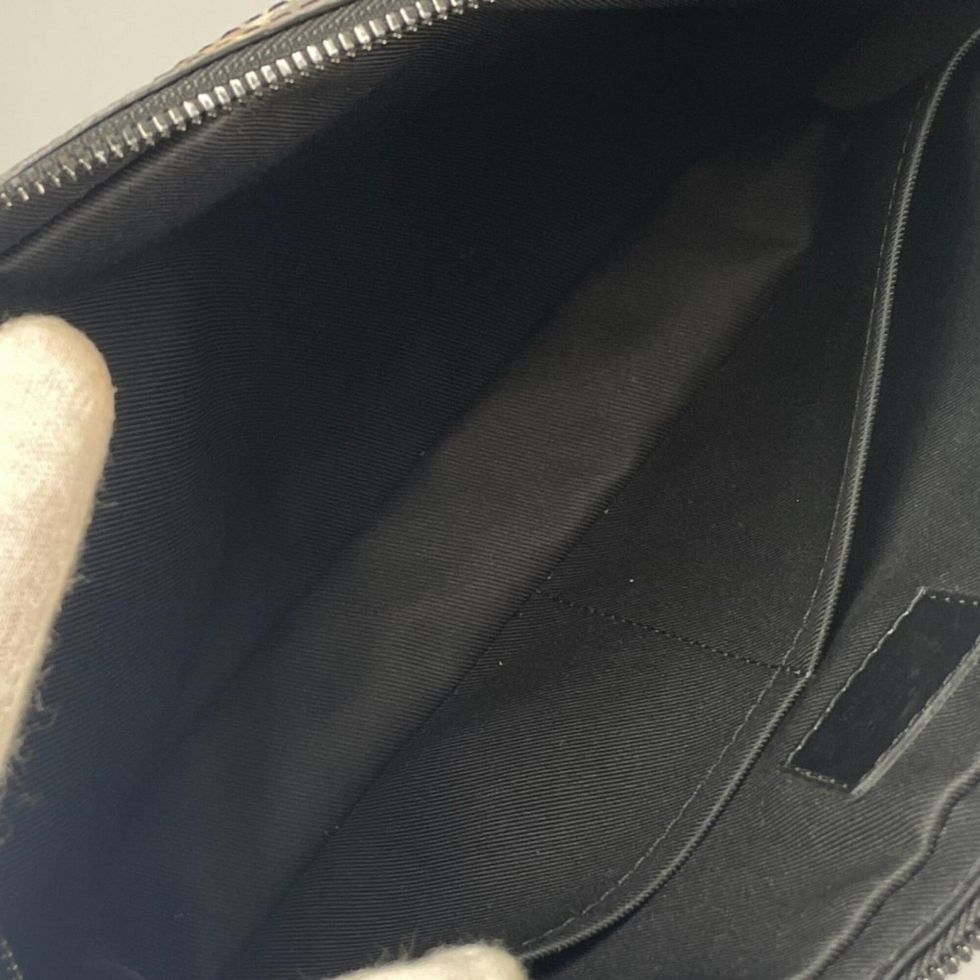 Louis Vuitton Multi-Color Leather Messenger Bag (Pre-Owned)