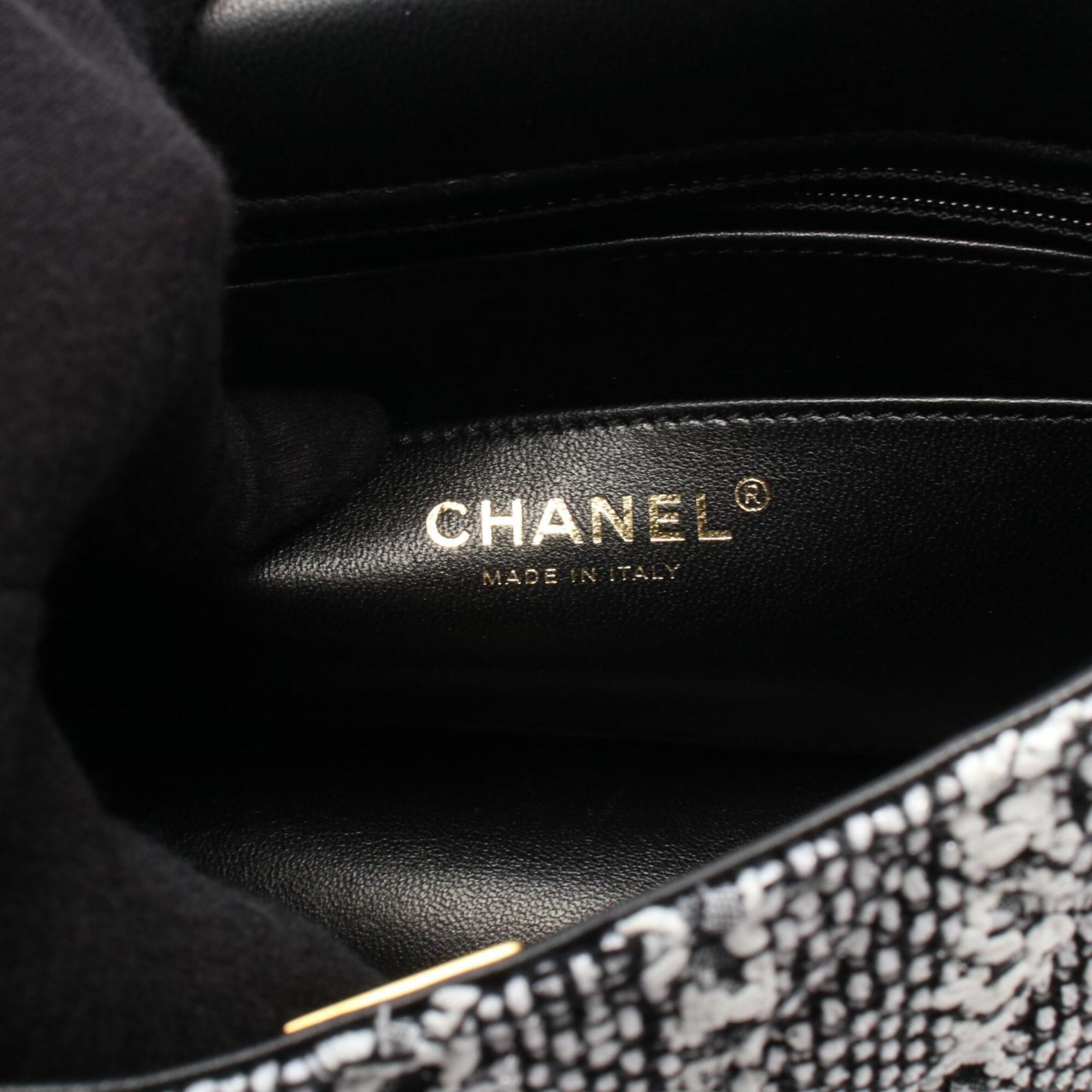 Chanel Black White Fabric Leather Handbag Shoulder Bag (Pre-Owned)
