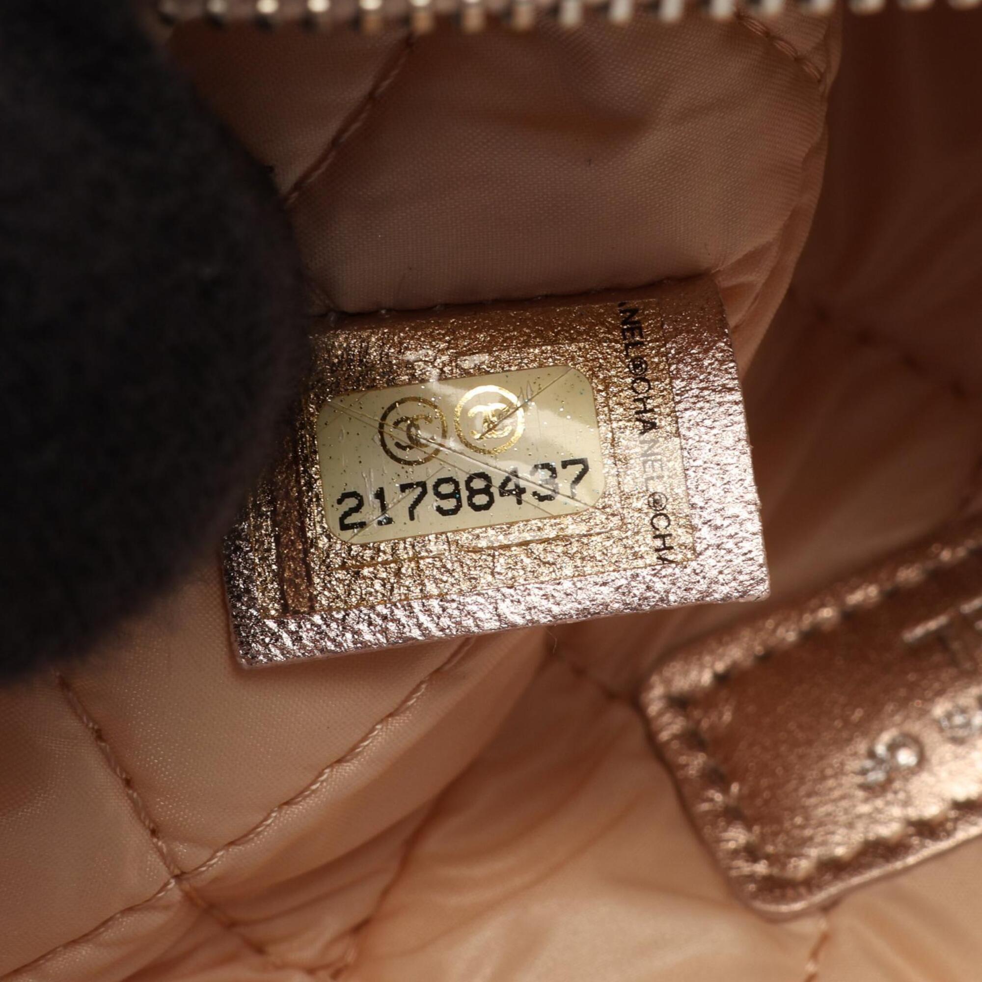 Chanel Pink Leather Handbag Pouch (Pre-Owned)