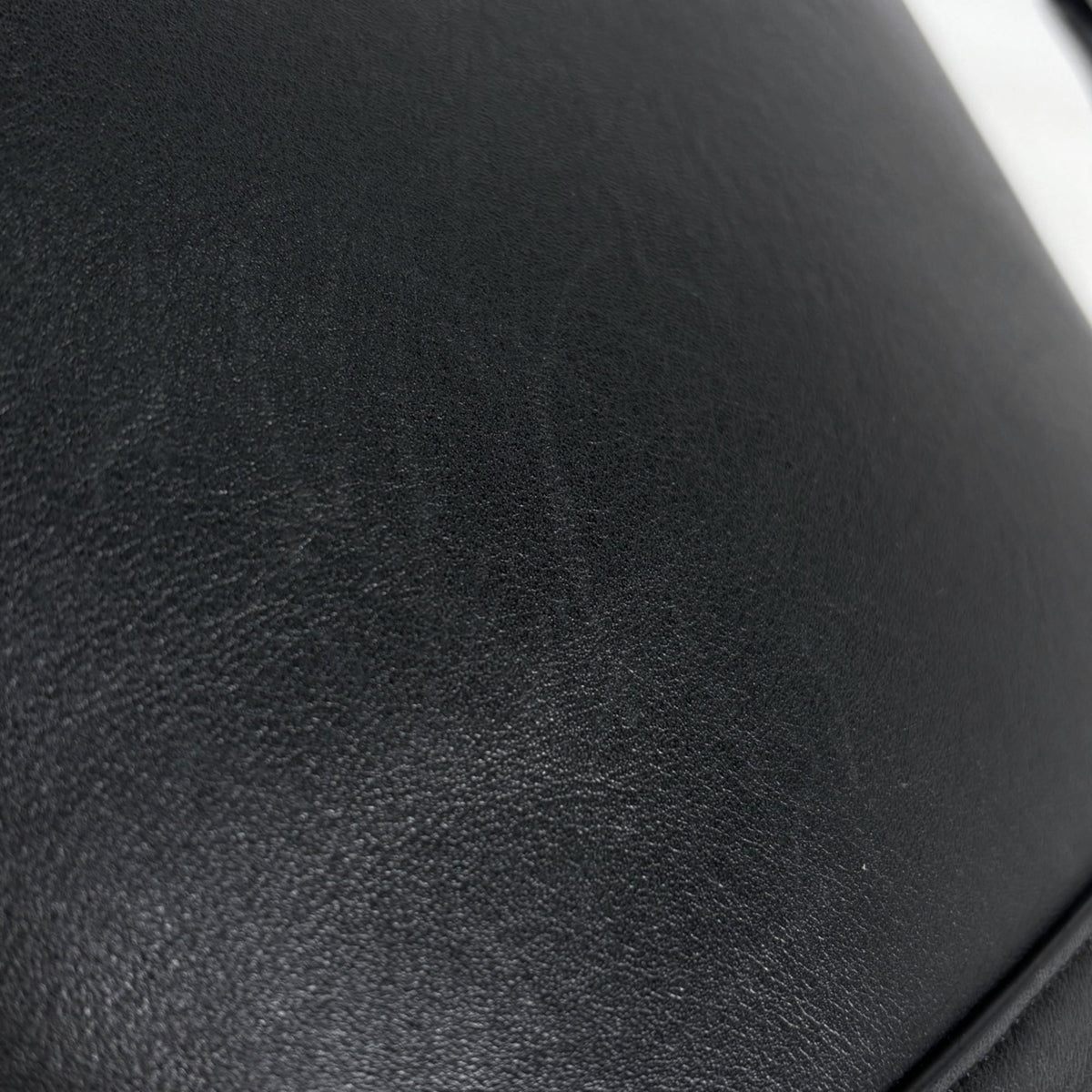 Celine Black Leather Shoulder Bag (Pre-Owned)