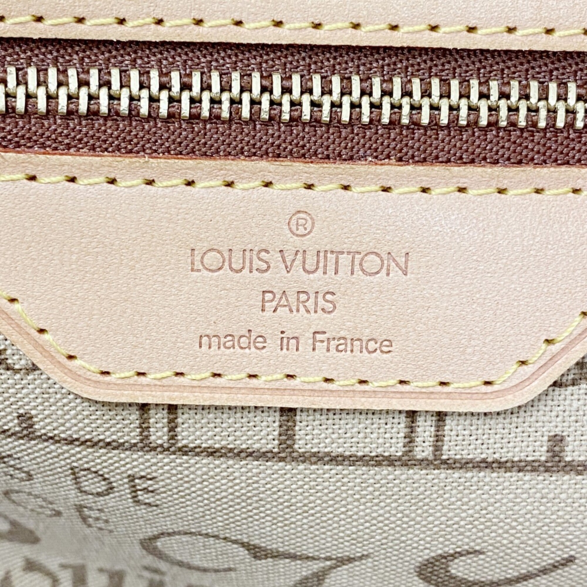 Louis Vuitton Brown Tote Bag (Pre-Owned)