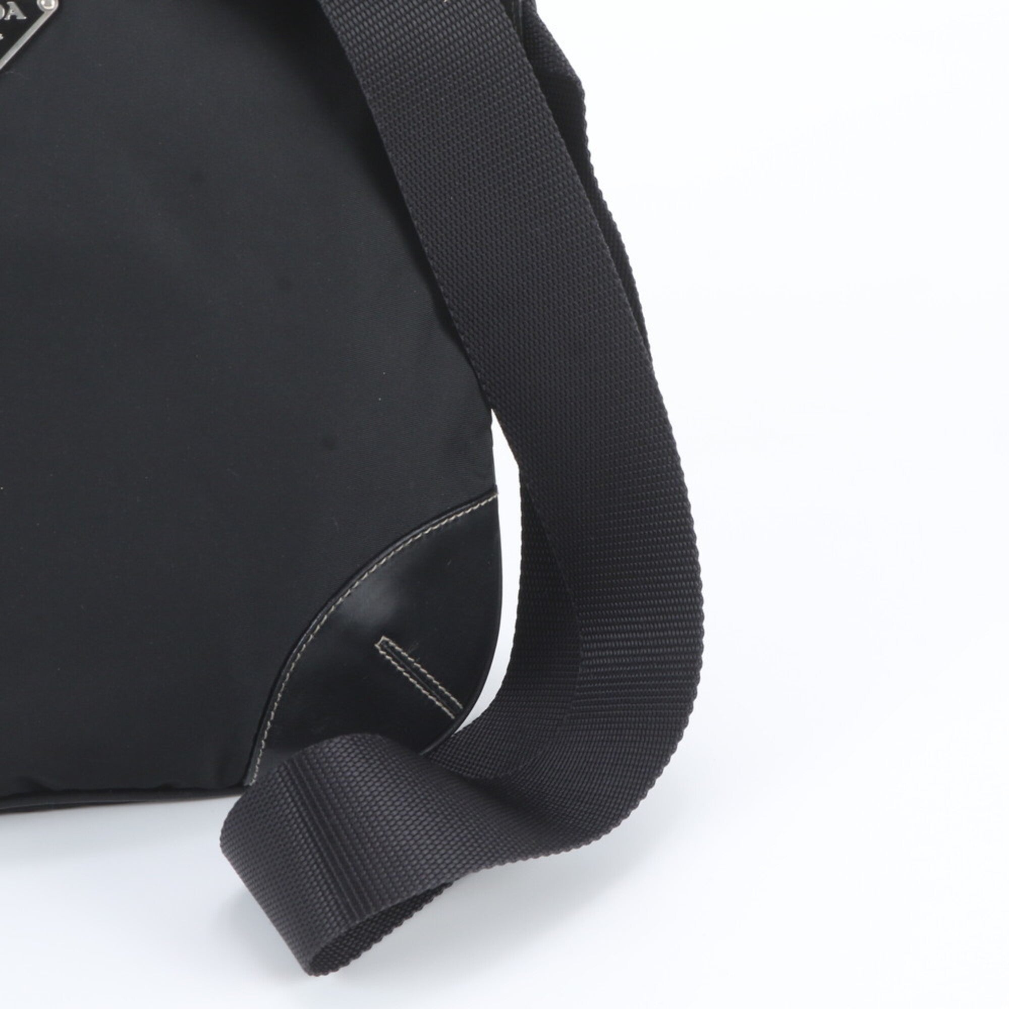 Prada Black Leather Nylon Shoulder Bag (Pre-Owned)