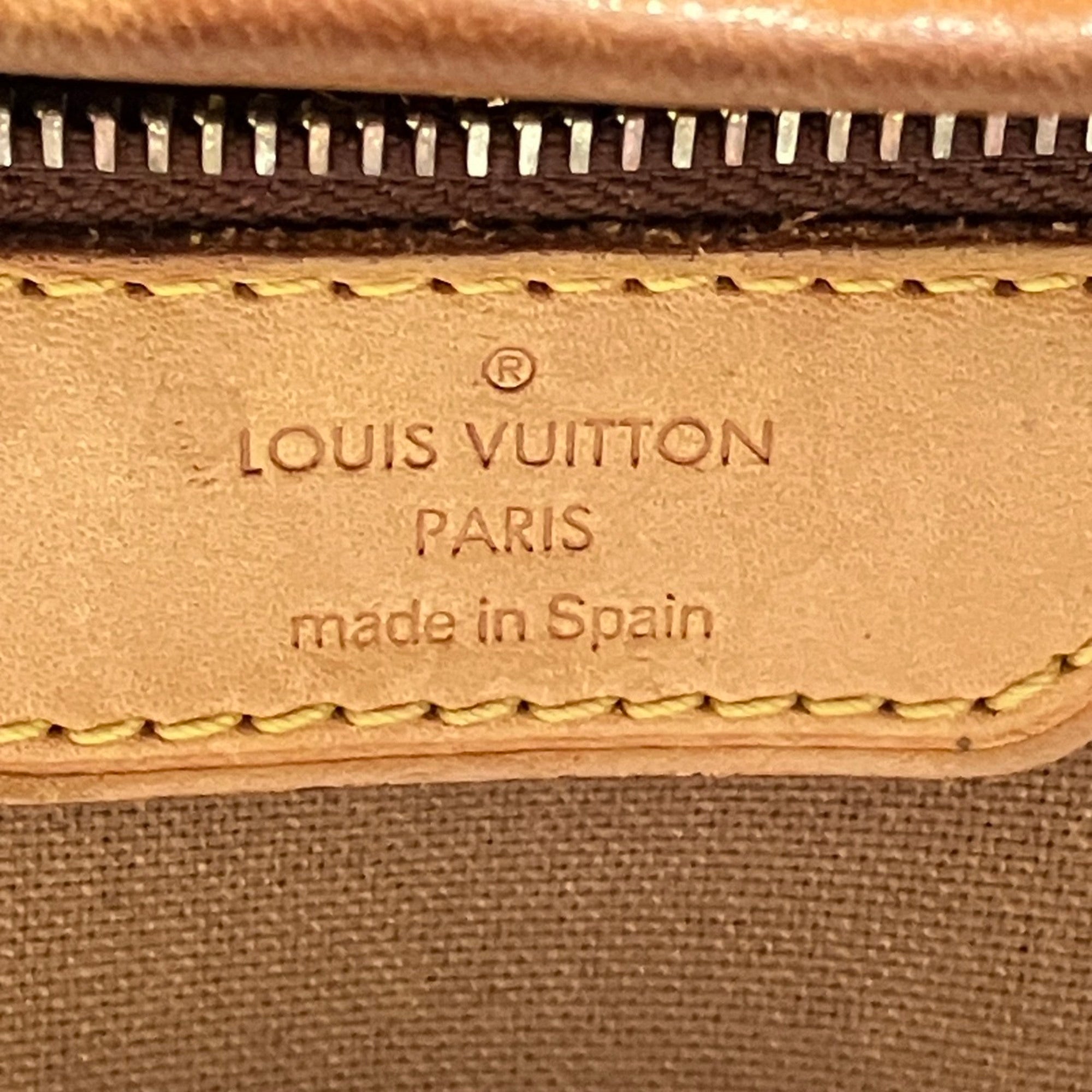 Louis Vuitton Brown Tote Bag (Pre-Owned)