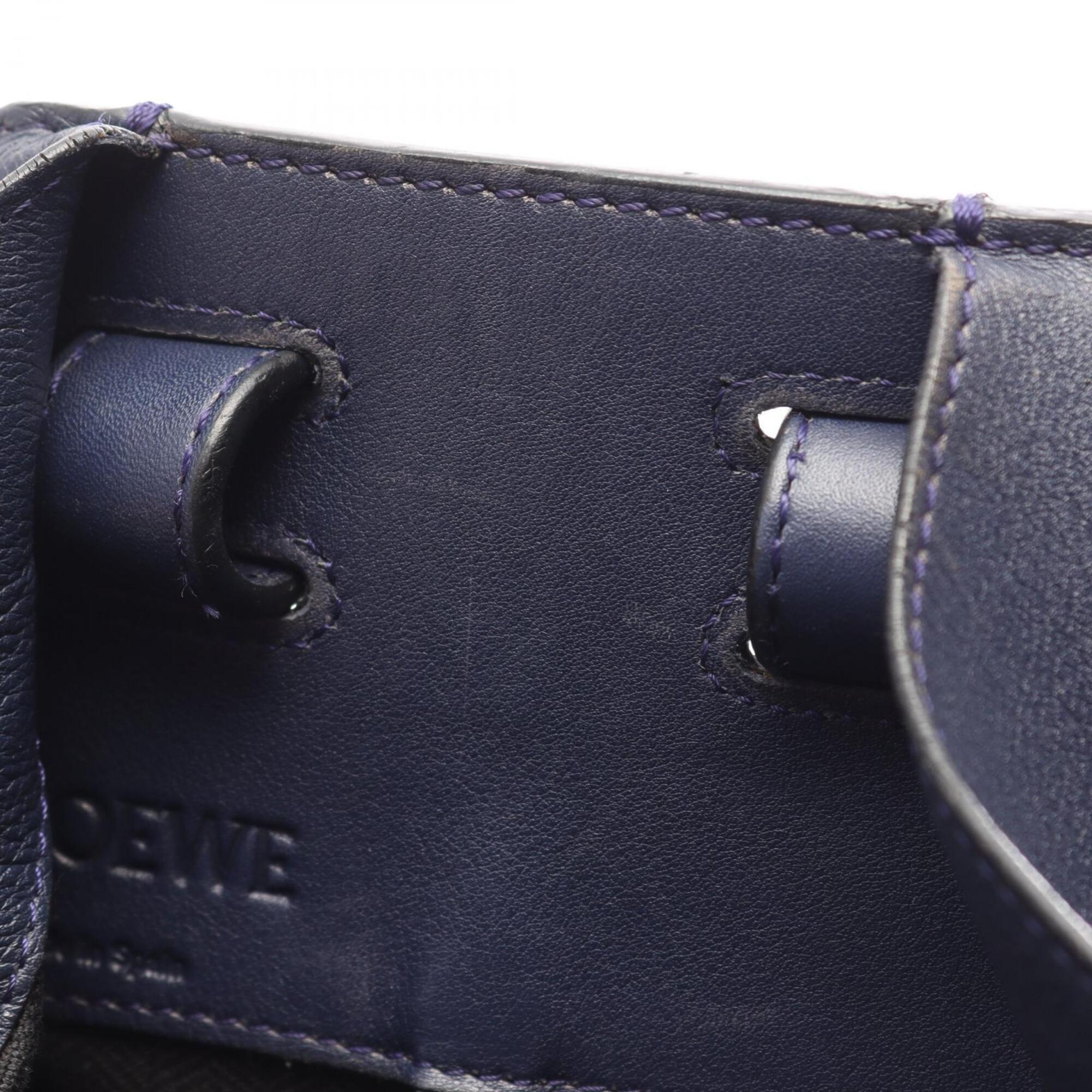 Loewe Navy Leather Handbag (Pre-Owned)