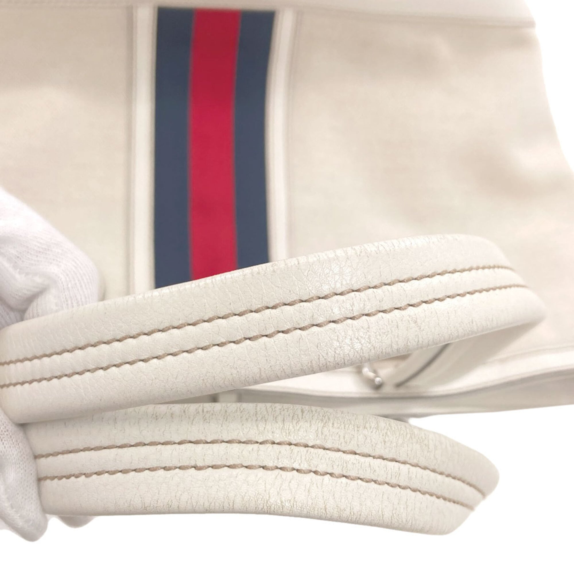 Gucci White Canvas Tote Bag (Pre-Owned)