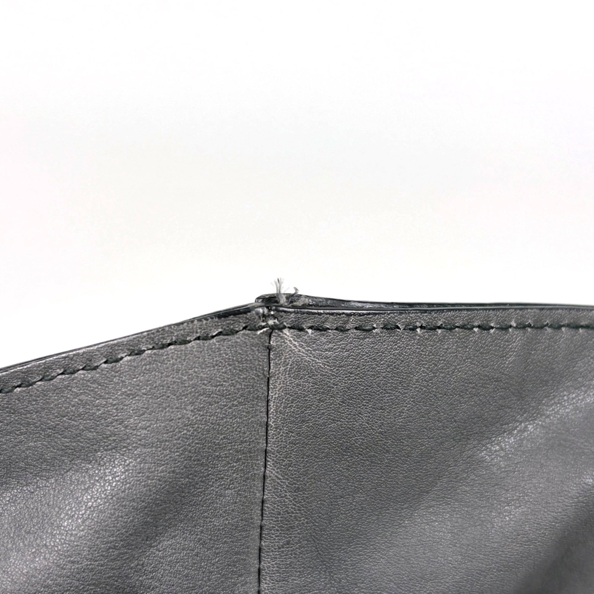 Bottega Veneta Gray Leather Tote Bag (Pre-Owned)