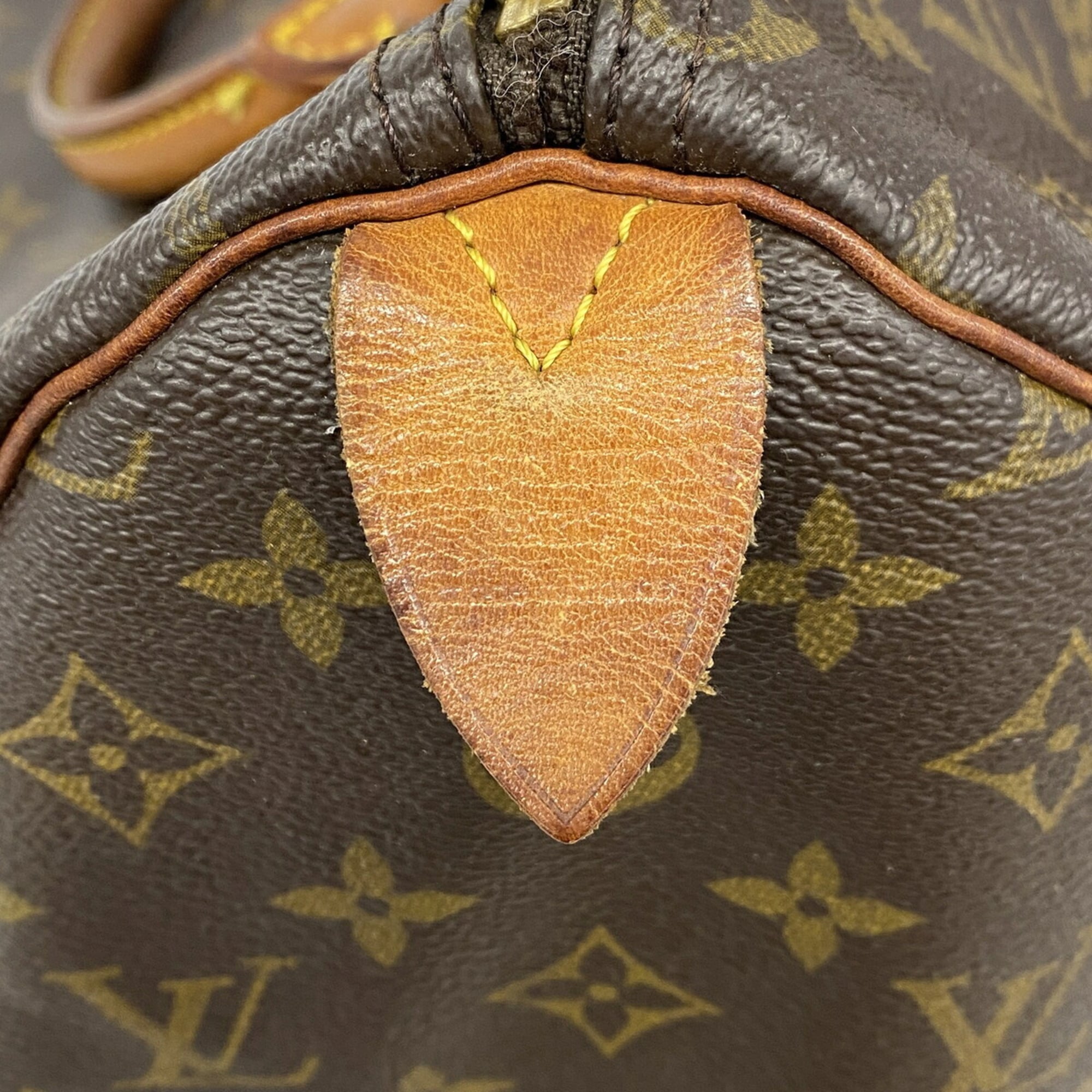 Louis Vuitton Brown Handbag (Pre-Owned)