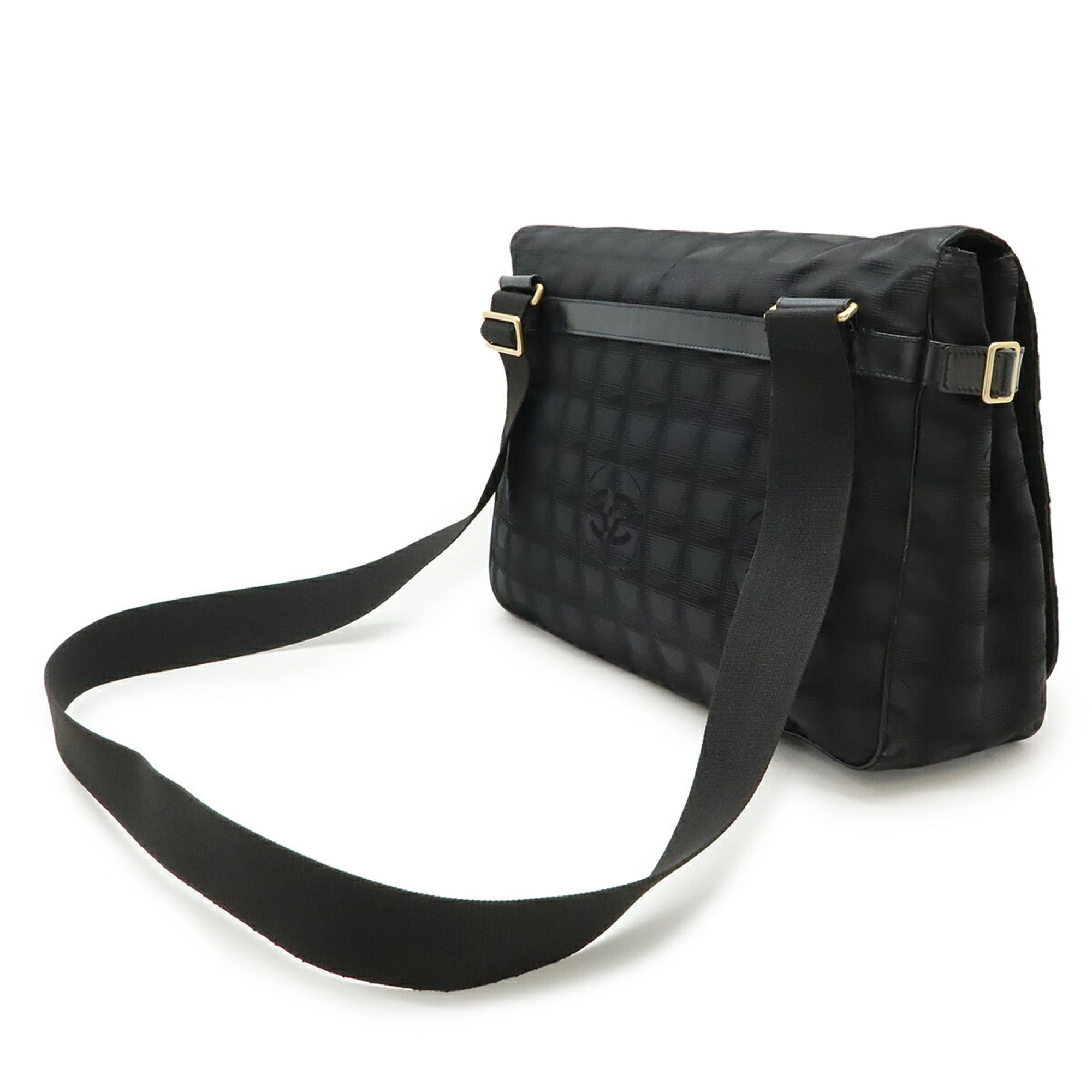 Chanel Black New Travel Line Shoulder Bag (Pre-Owned)