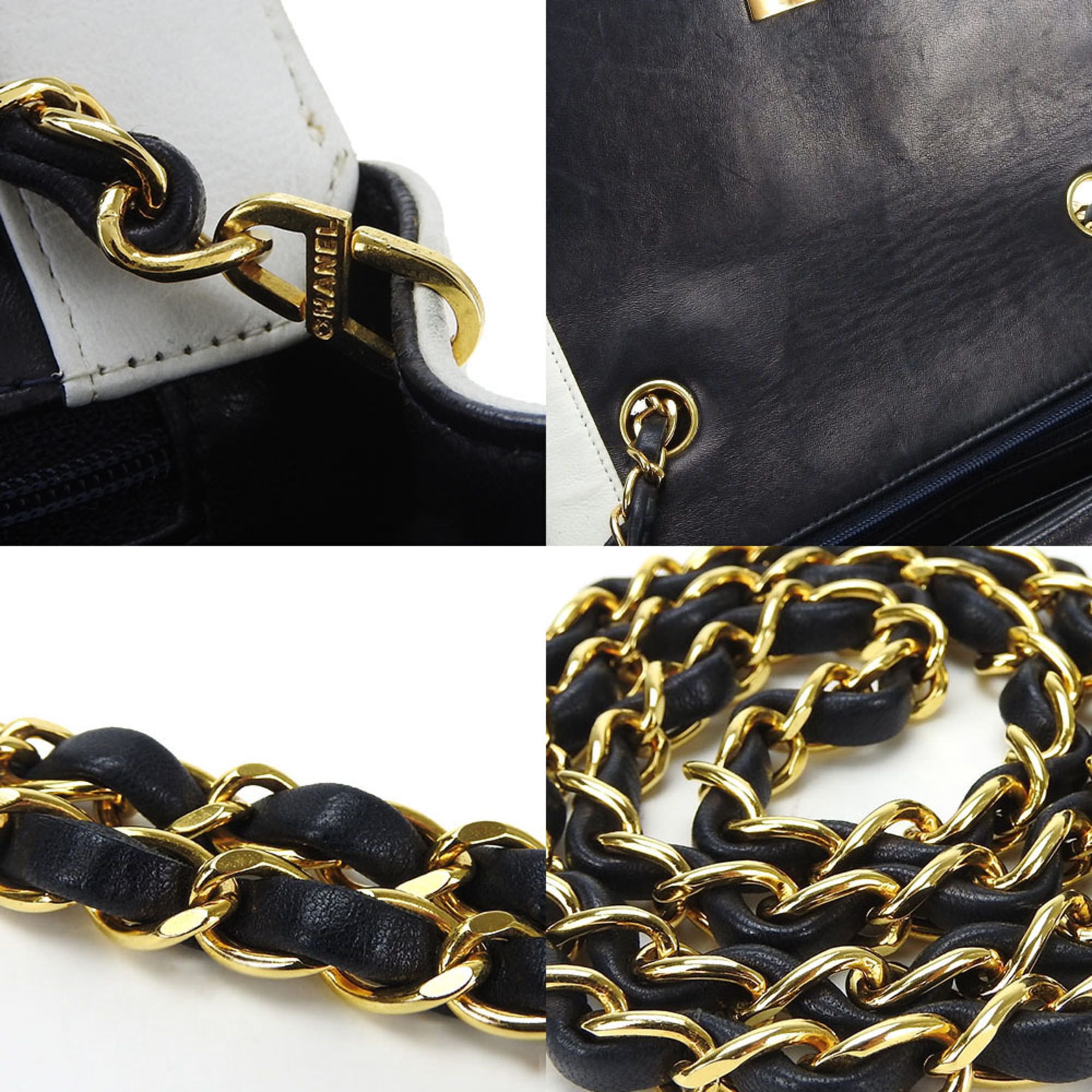 Chanel Navy White Leather Shoulder Bag (Pre-Owned)