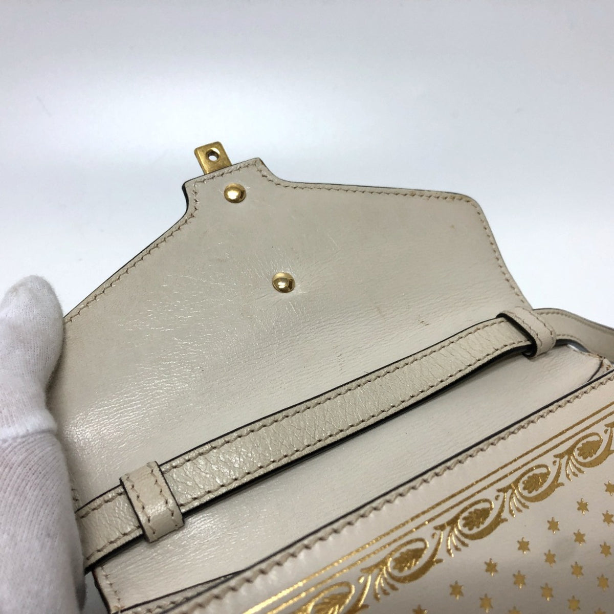 Gucci White Leather Shoulder Bag (Pre-Owned)