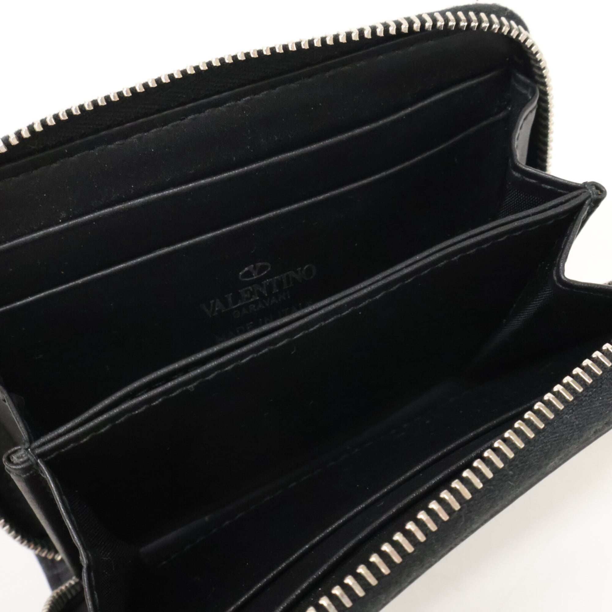 Valentino Black Leather Coin Purse/Coin Case (Pre-Owned)