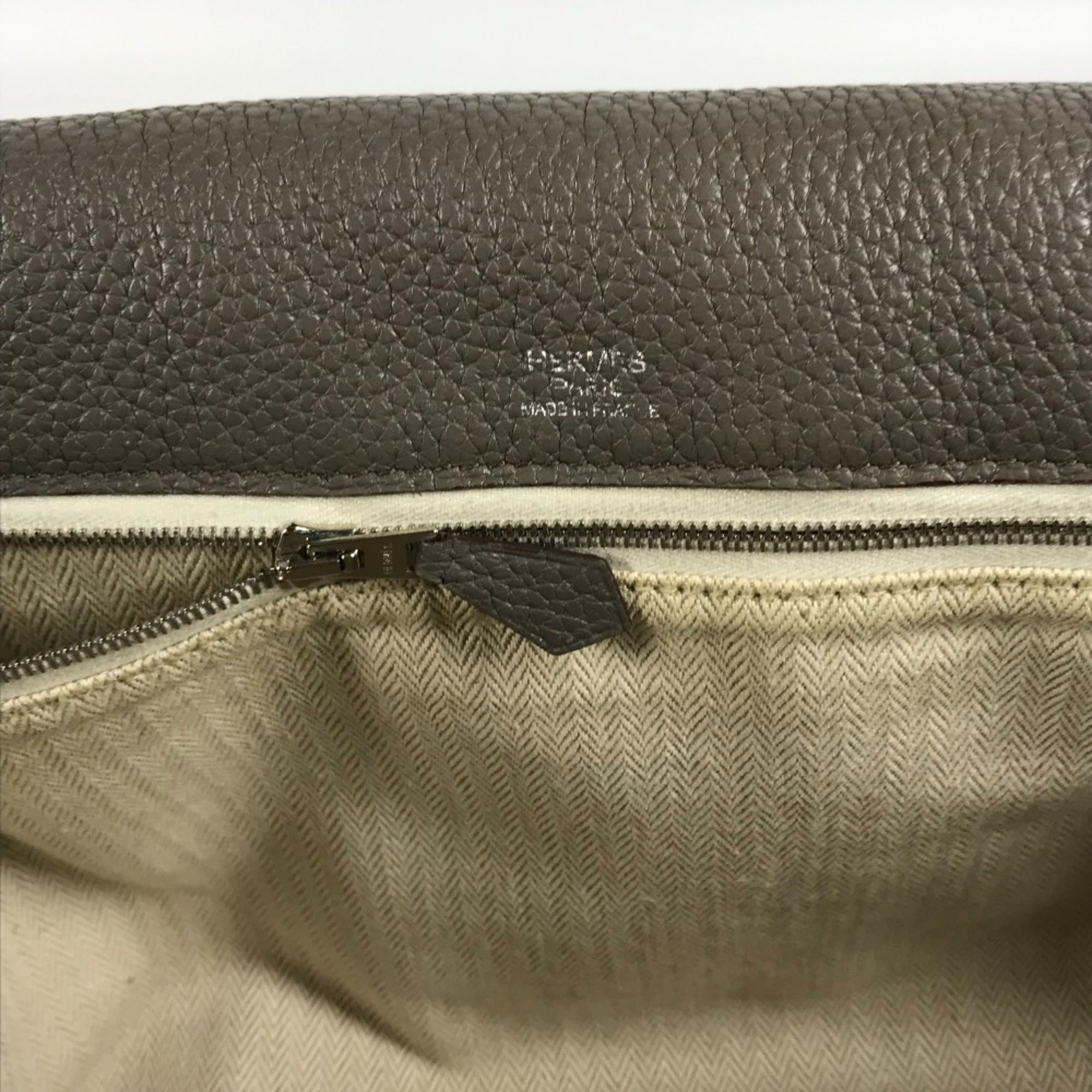 Hermes Gray Leather Shoulder Bag (Pre-Owned)