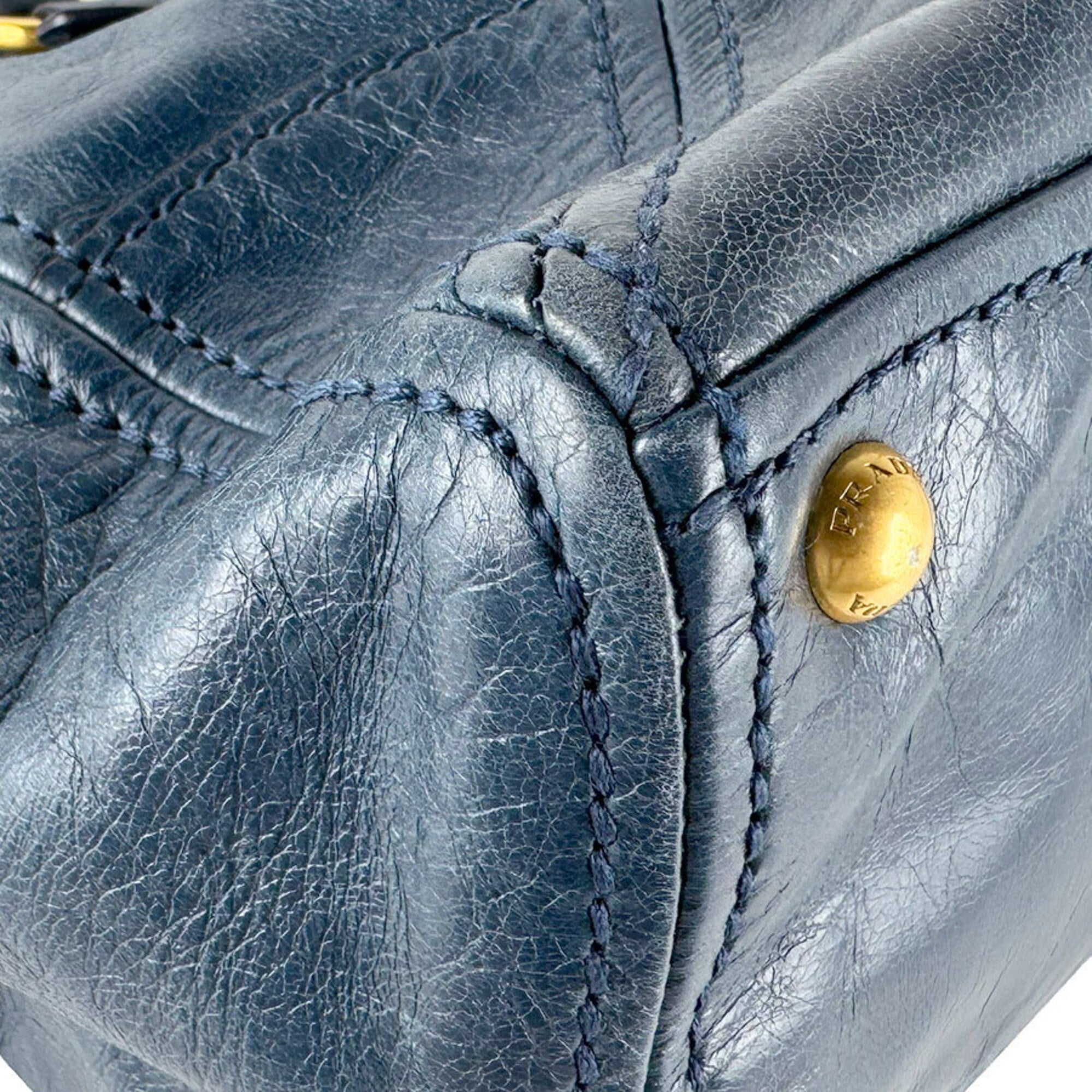 Prada Green Leather Handbag Shoulder Bag (Pre-Owned)