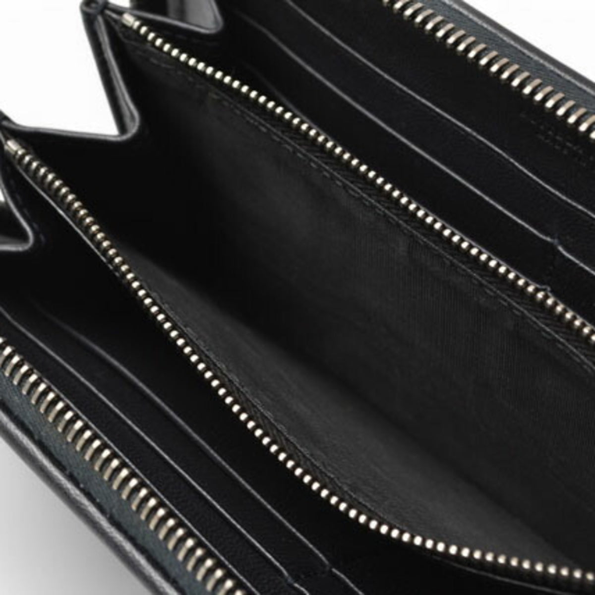 Bottega Veneta Navy Leather Long Wallet (Bi-Fold) (Pre-Owned)