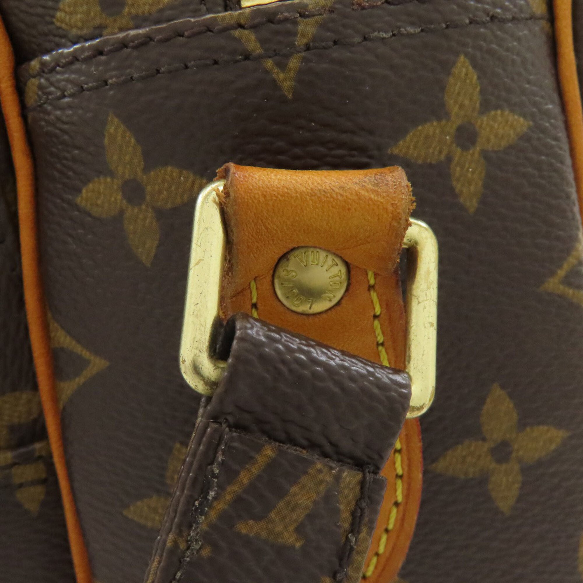 Louis Vuitton Monogram Monogram Shoulder Bag (Pre-Owned)
