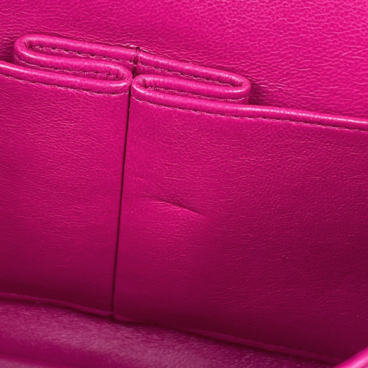 Chanel Pink Satin Leather Shoulder Bag (Pre-Owned)