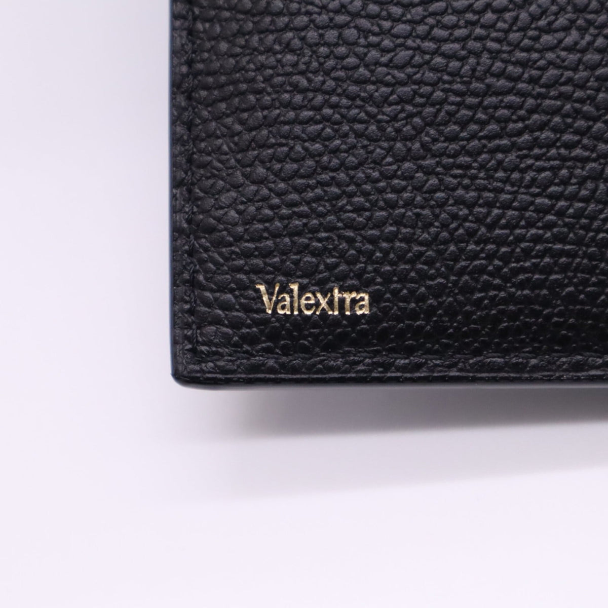 Valextra