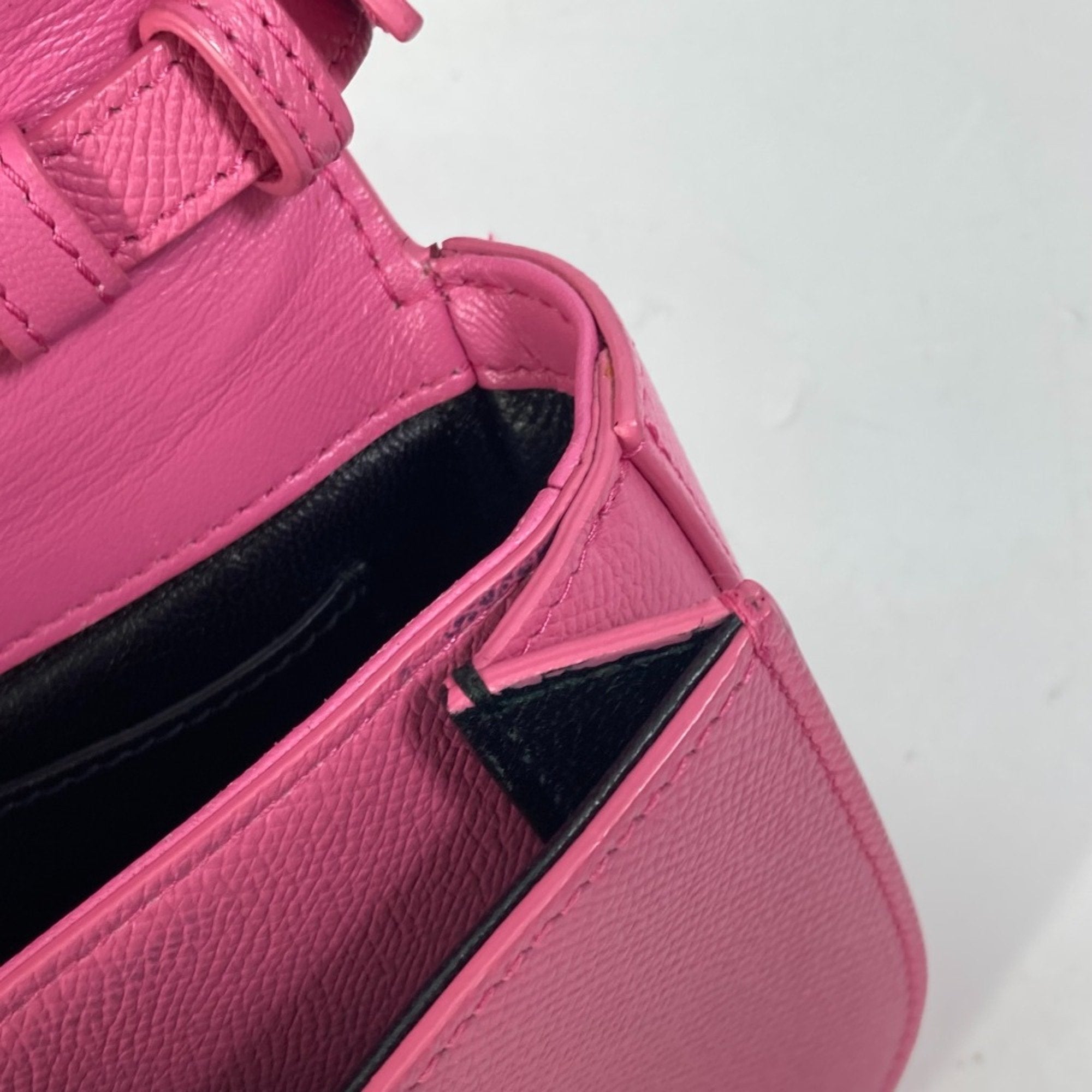 Balenciaga Pink Leather Shoulder Bag (Pre-Owned)