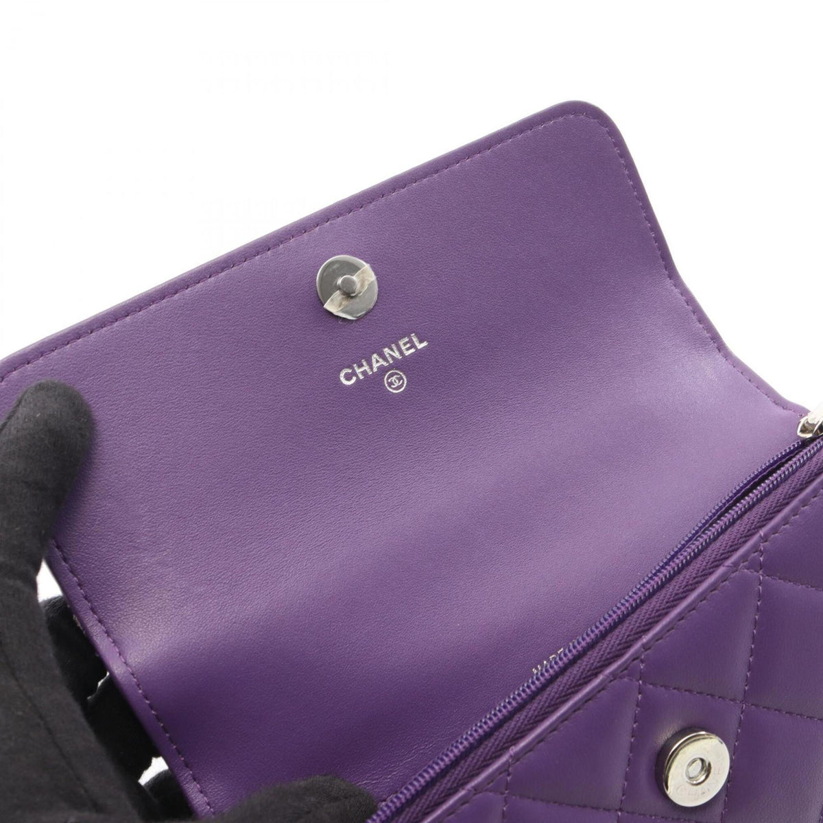Chanel Purple Leather Handbag Shoulder Bag (Pre-Owned)