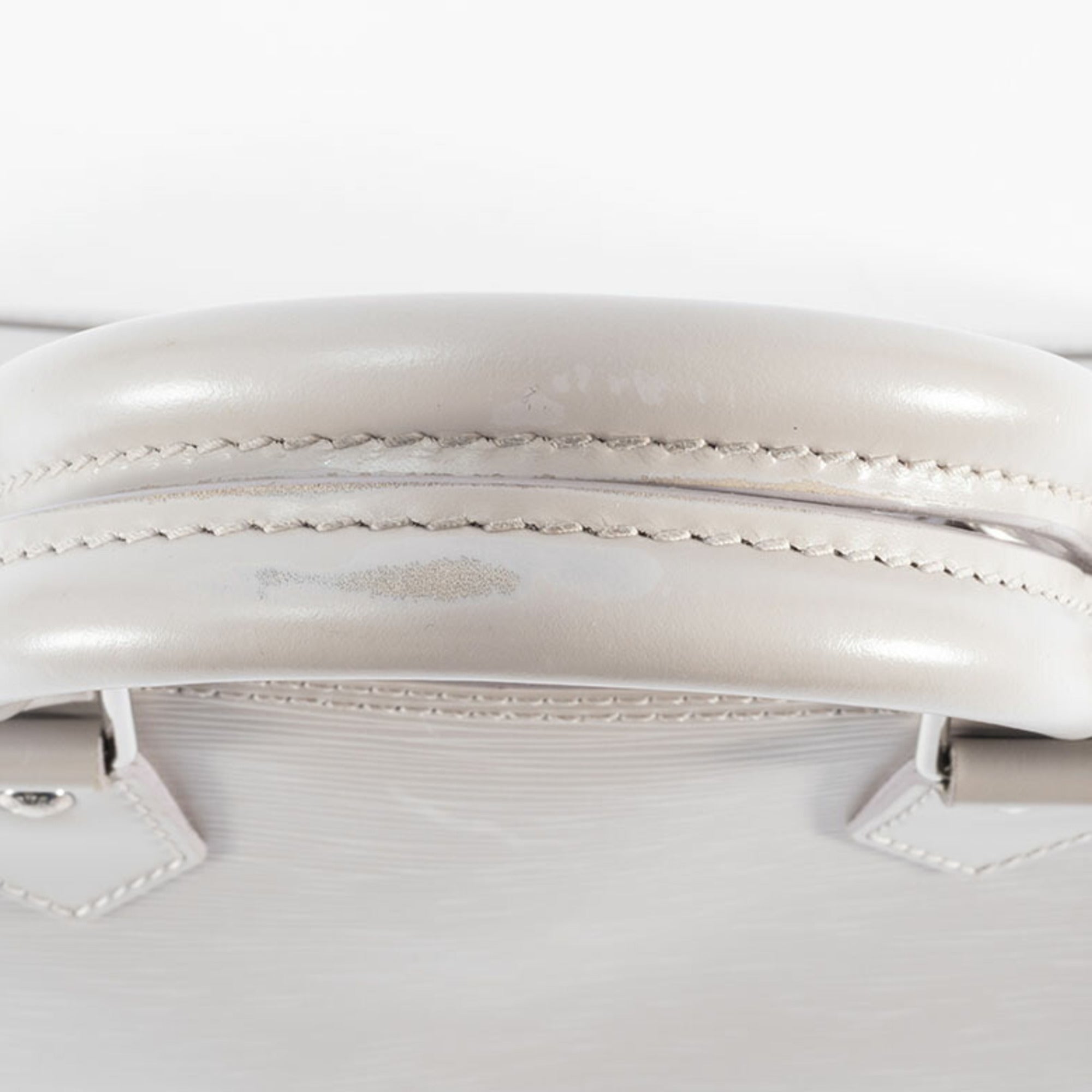 Louis Vuitton Gray Epi Leather Handbag (Pre-Owned)