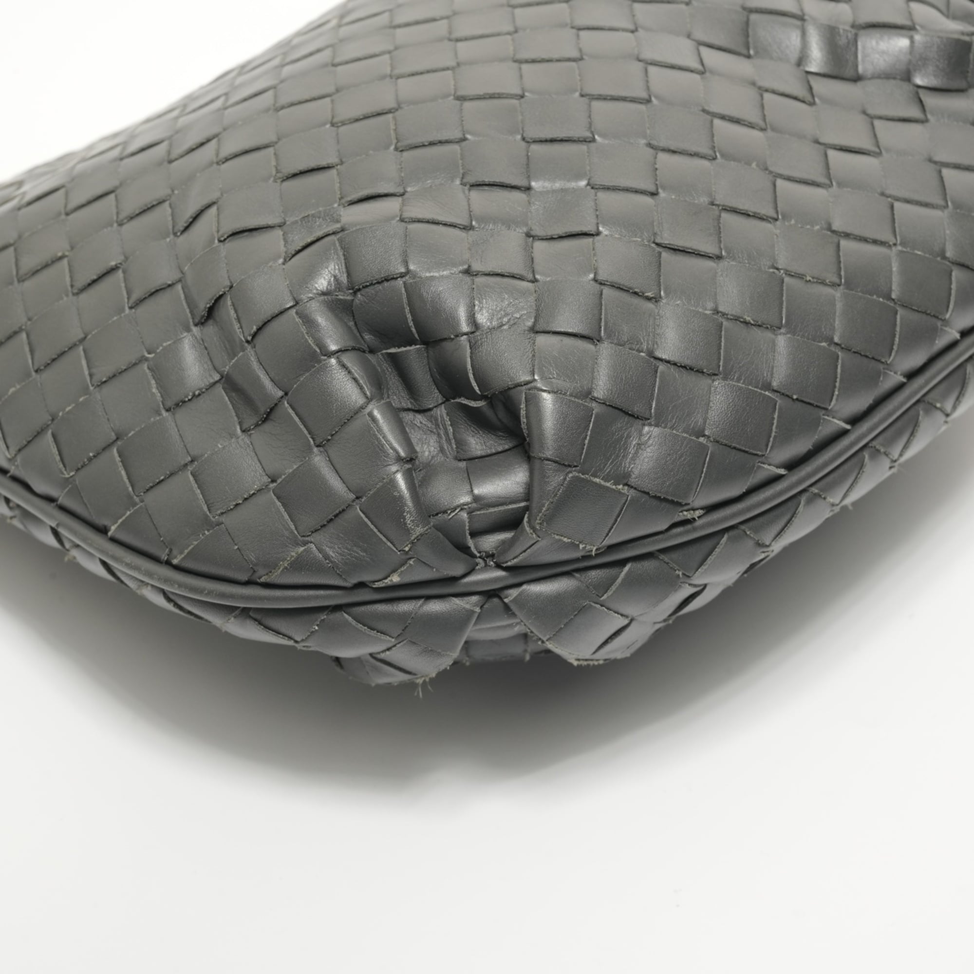 Bottega Veneta Intrecciato Gray Intrecciato Shoulder Bag (Pre-Owned)