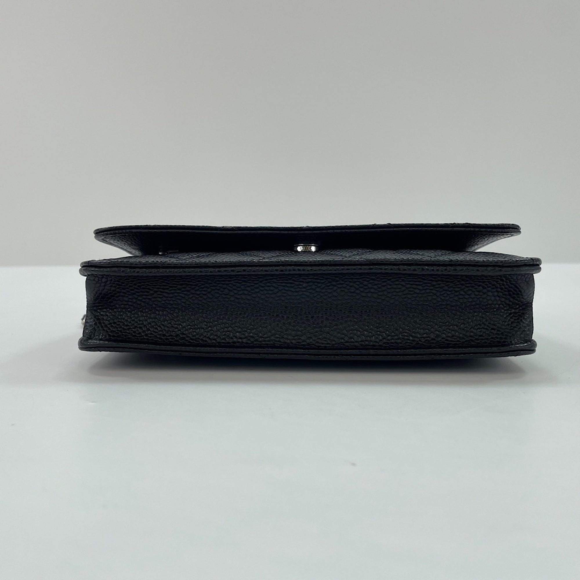 Chanel Black Shoulder Bag (Pre-Owned)
