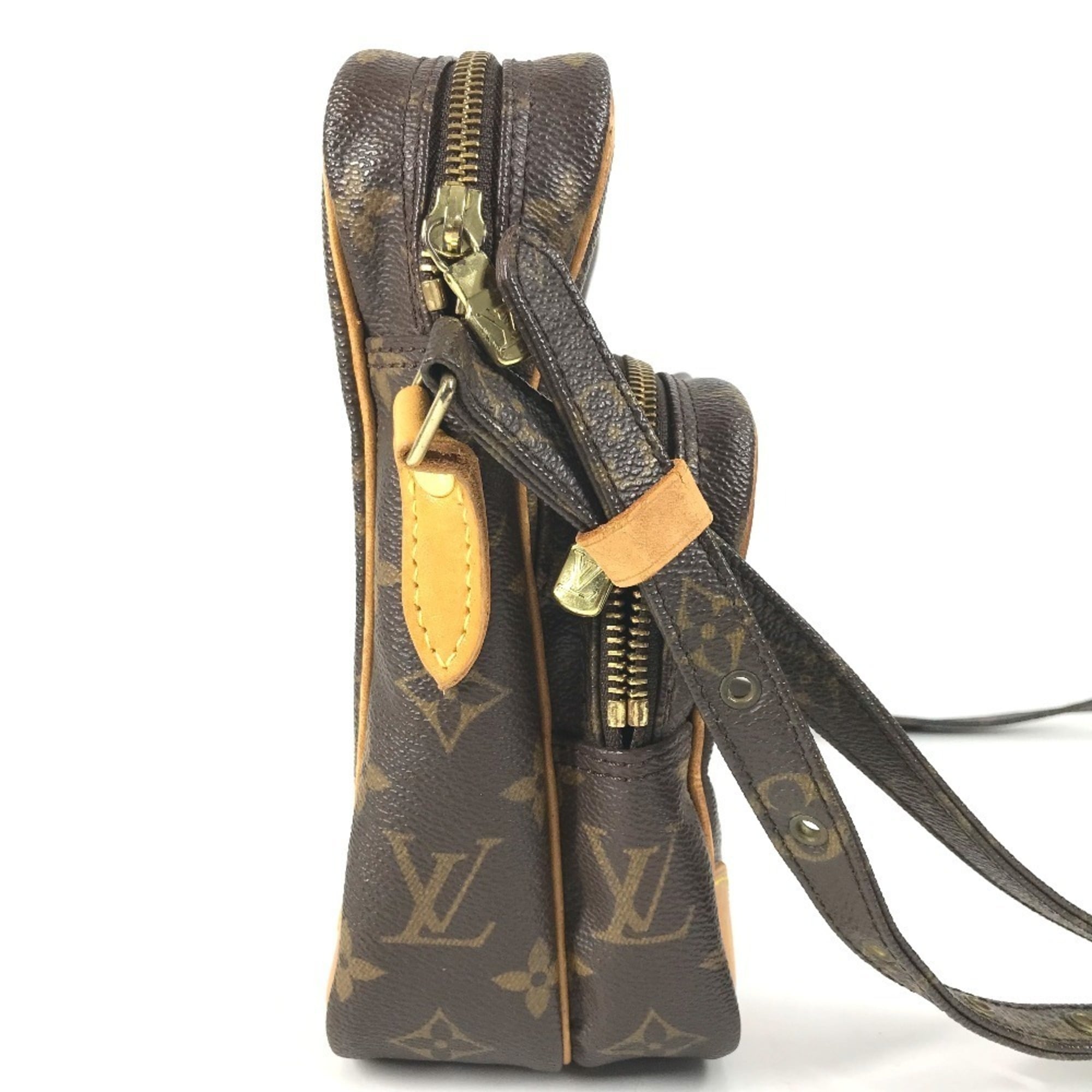 Louis Vuitton Monogram Brown Monogram Pochette Shoulder Bag (Pre-Owned)
