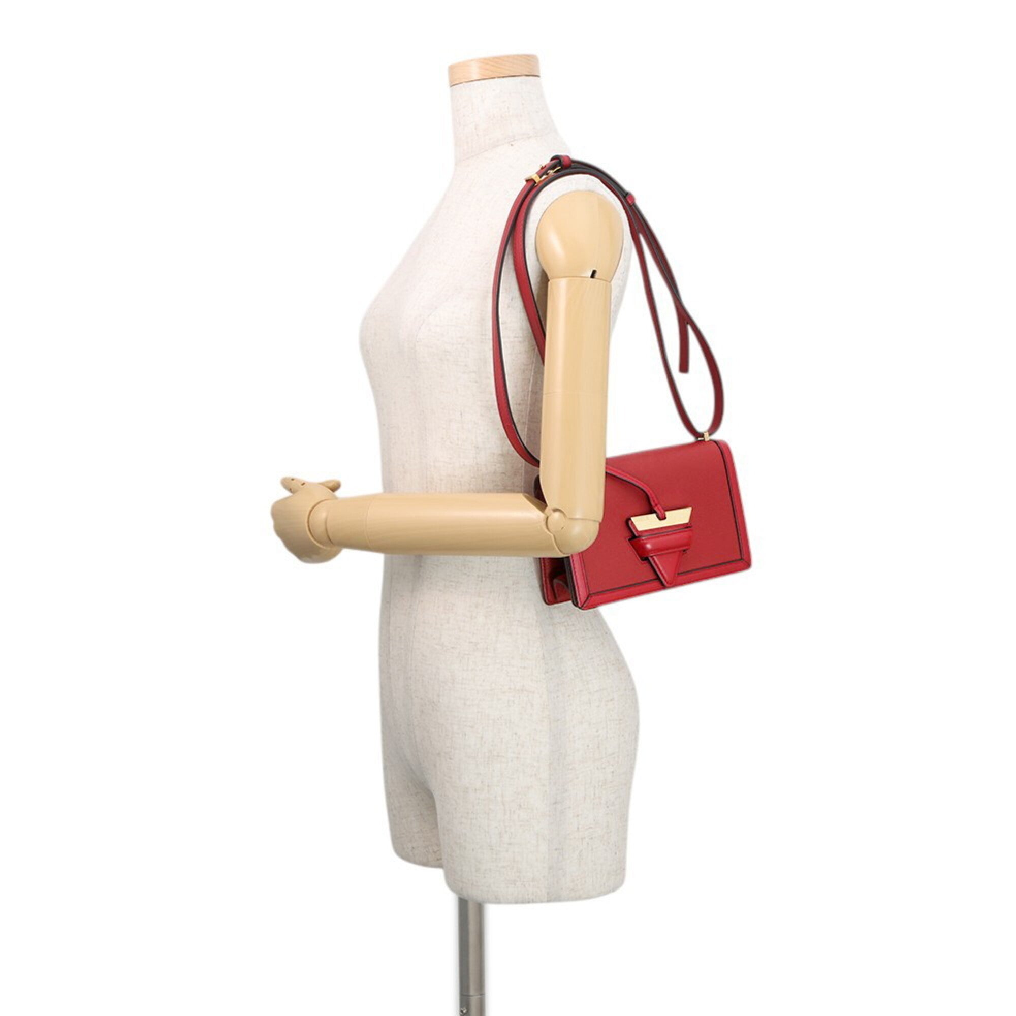 Loewe Red Color Leather Handbag Shoulder Bag (Pre-Owned)