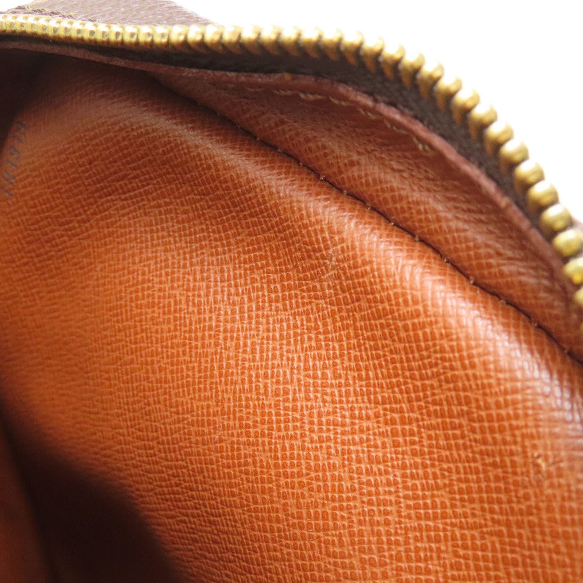 Louis Vuitton Monogram Monogram Shoulder Bag (Pre-Owned)