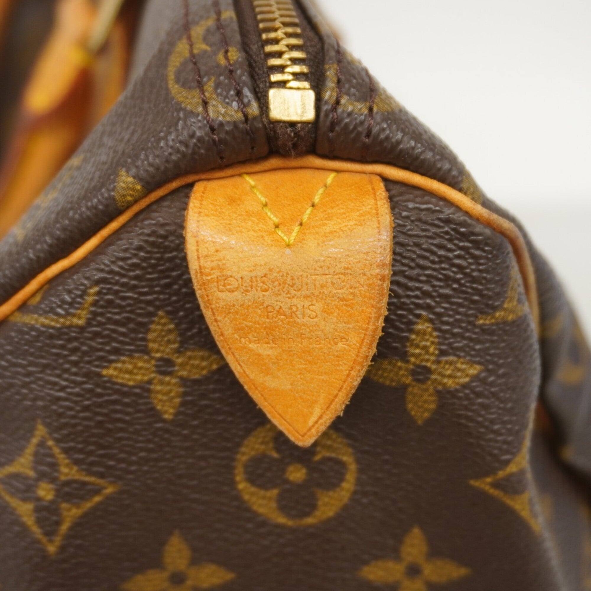 Louis Vuitton Brown Handbag (Pre-Owned)