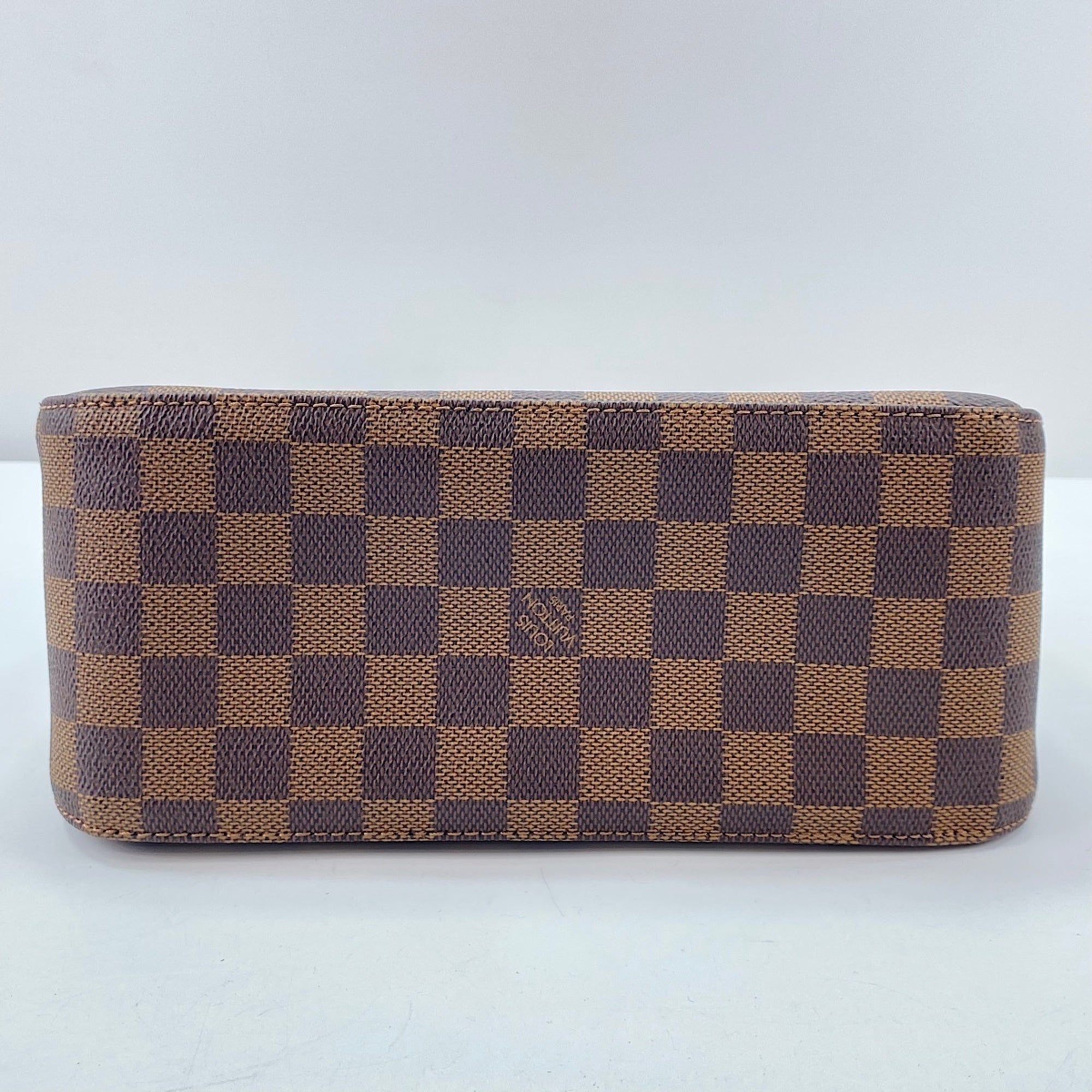 Louis Vuitton Brown Shoulder Bag (Pre-Owned)