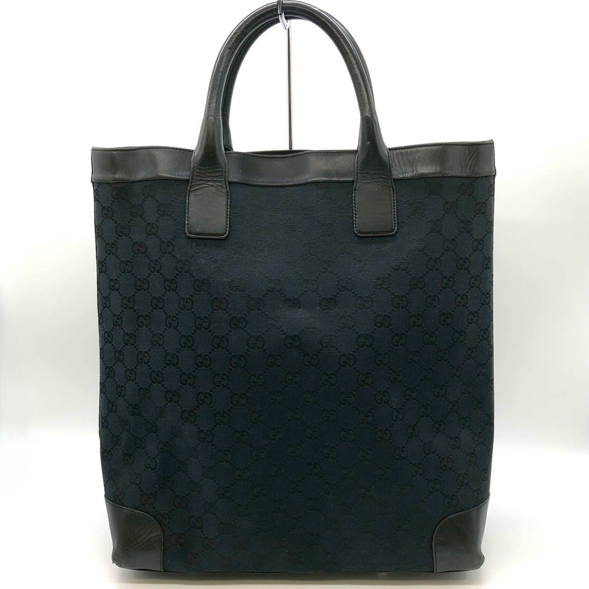 Gucci Gg Canvas Black Gg Canvas Handbag Tote Bag (Pre-Owned)