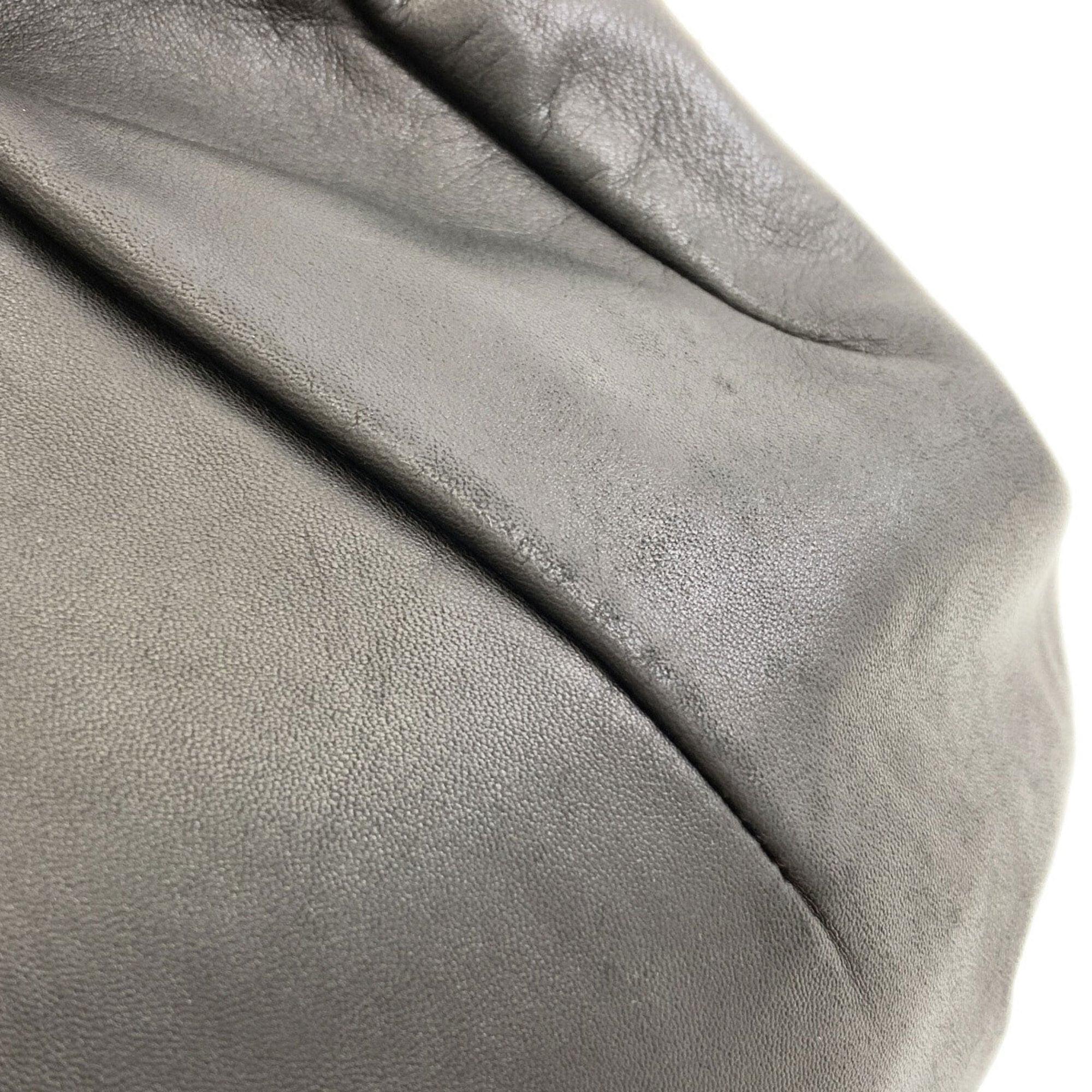 Prada Black Leather Handbag (Pre-Owned)